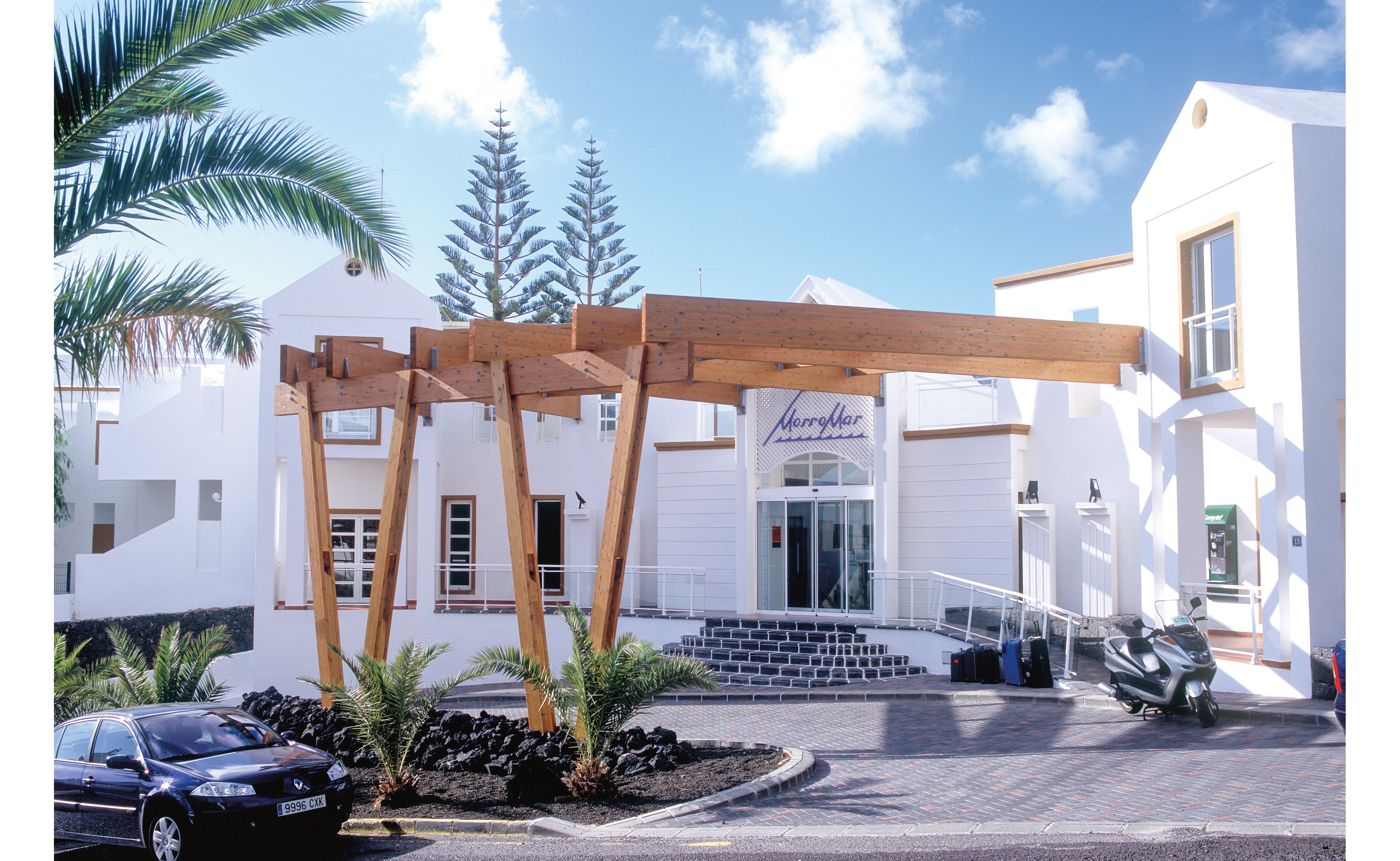 LIVVO Apartments Morromar