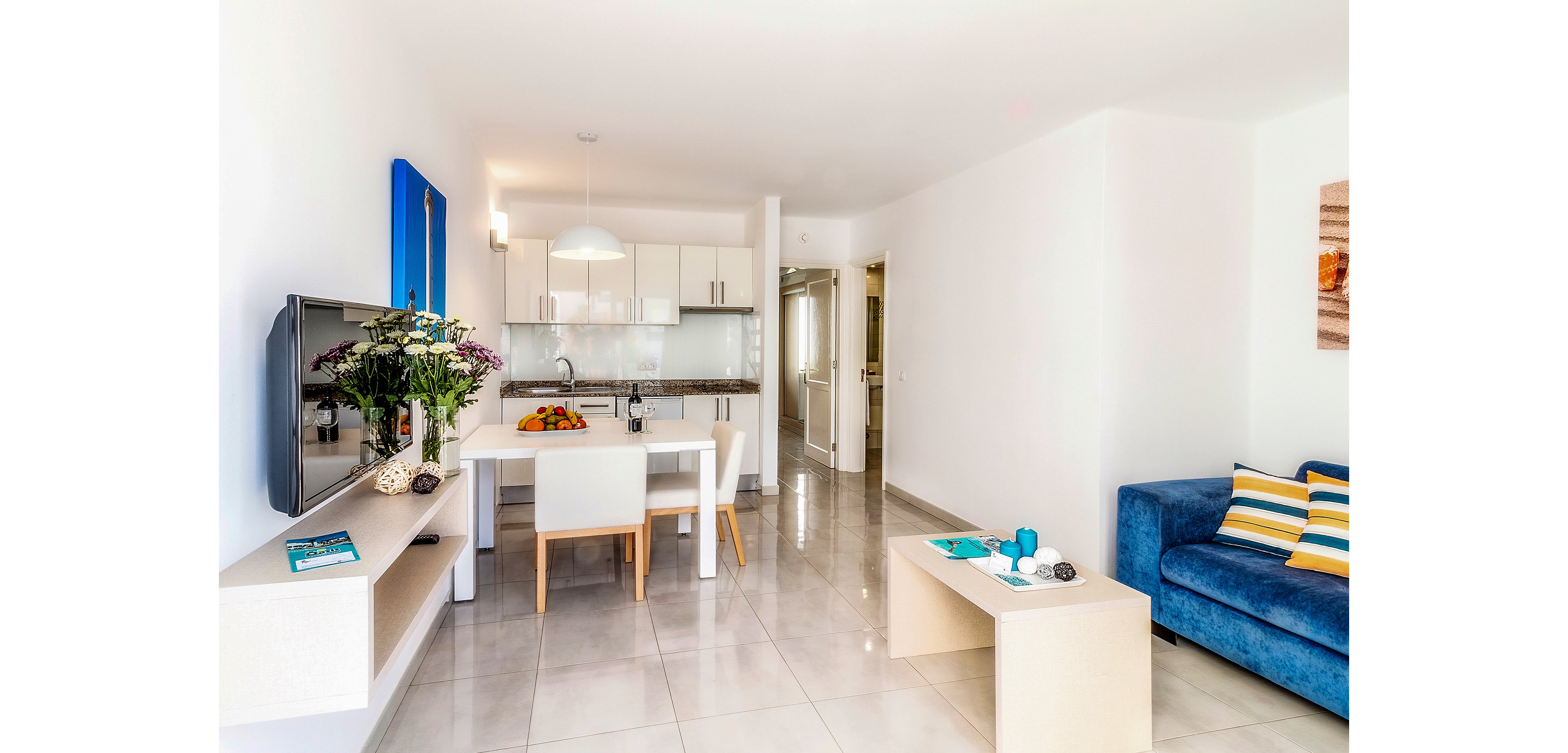 LIVVO Apartments Oasis