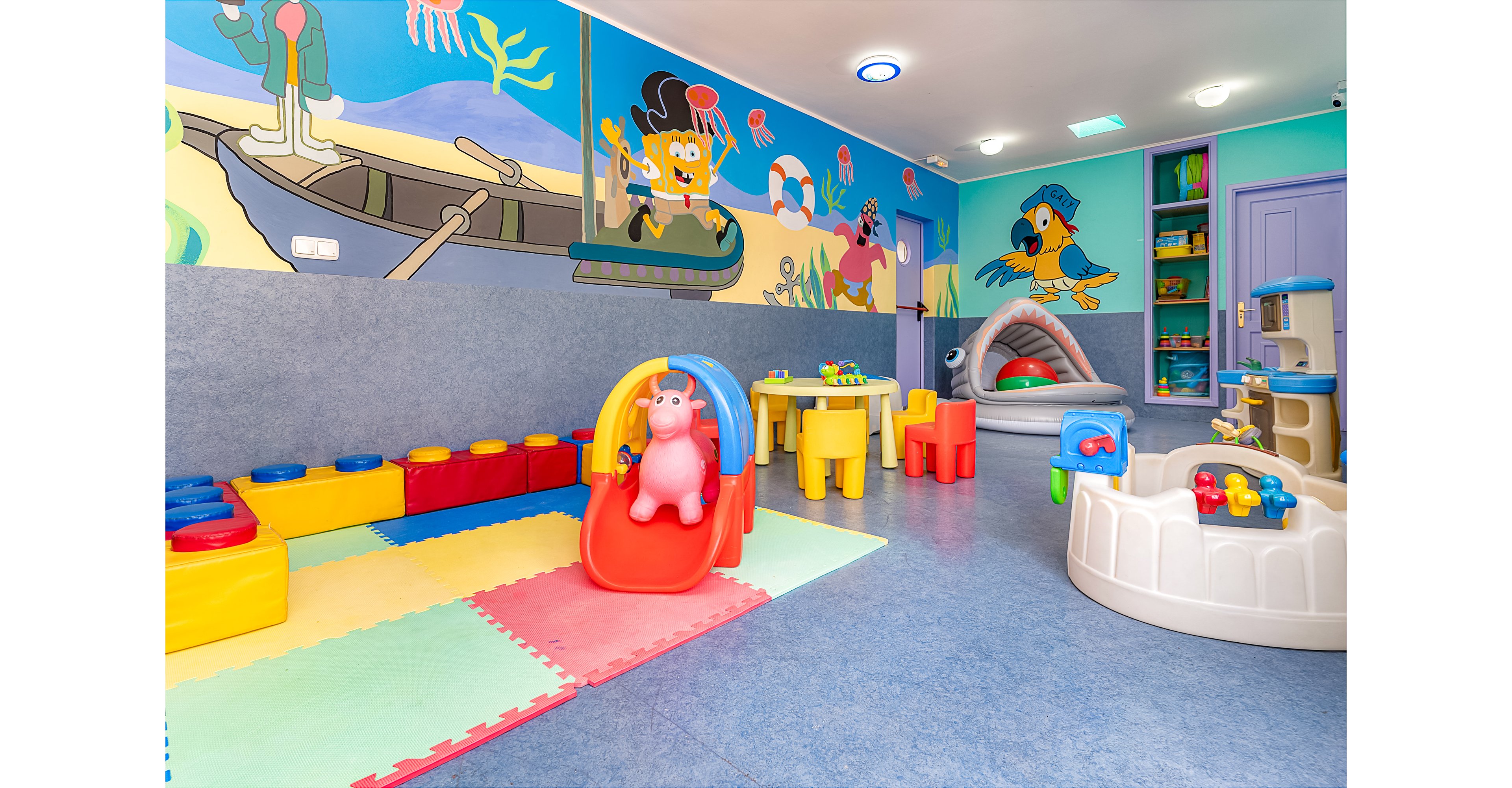 Galeon Playa Apartments