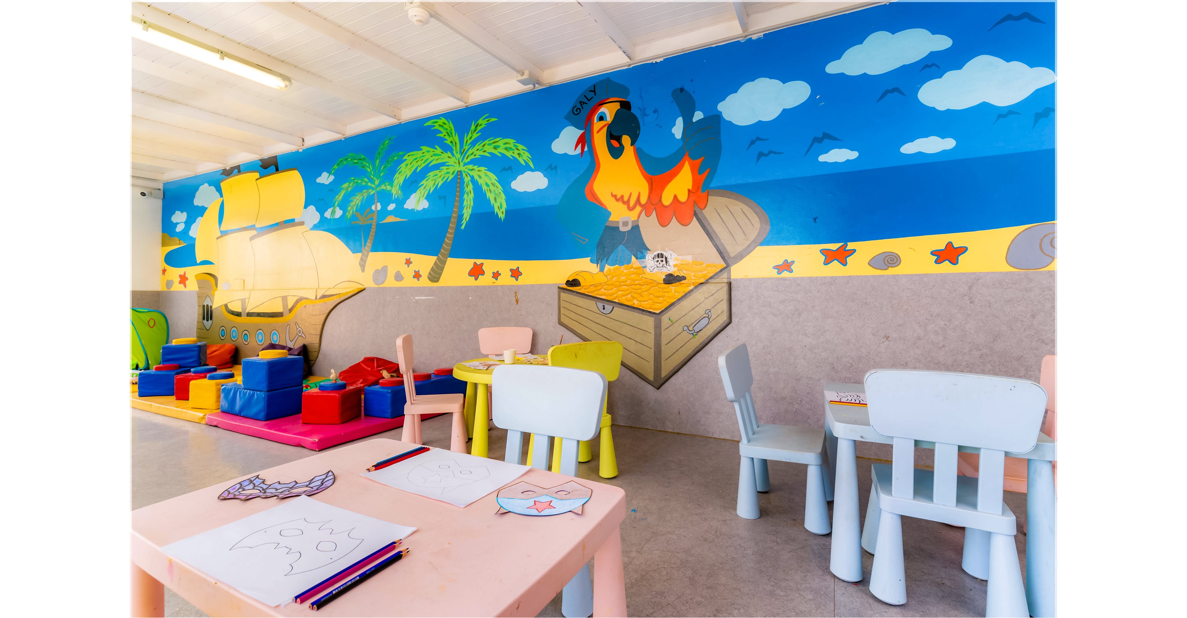 Galeon Playa Apartments