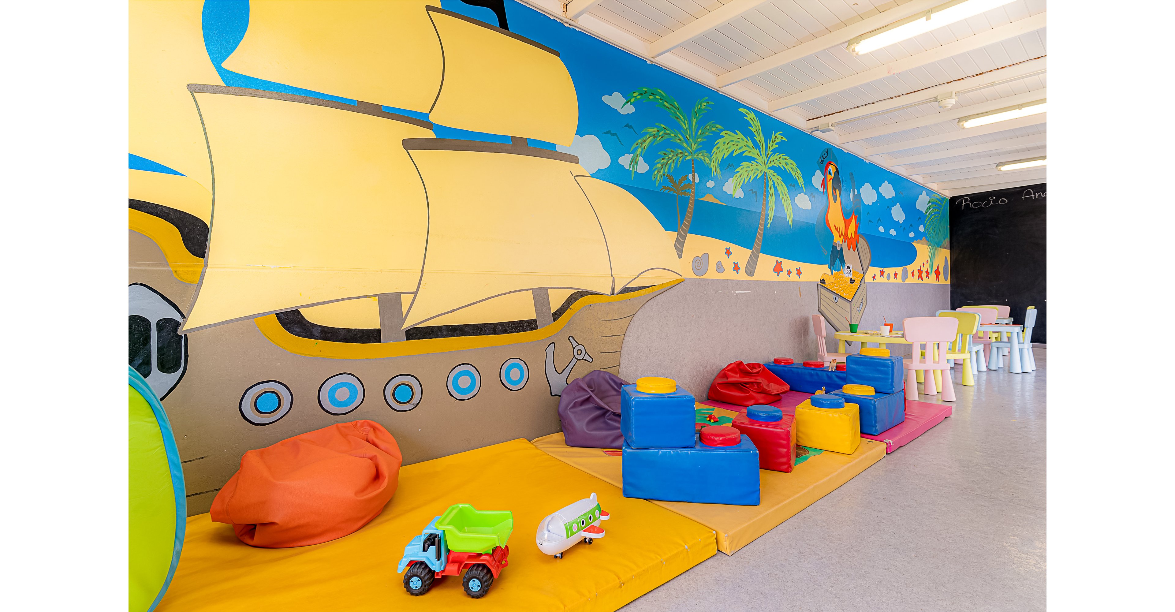 Galeon Playa Apartments