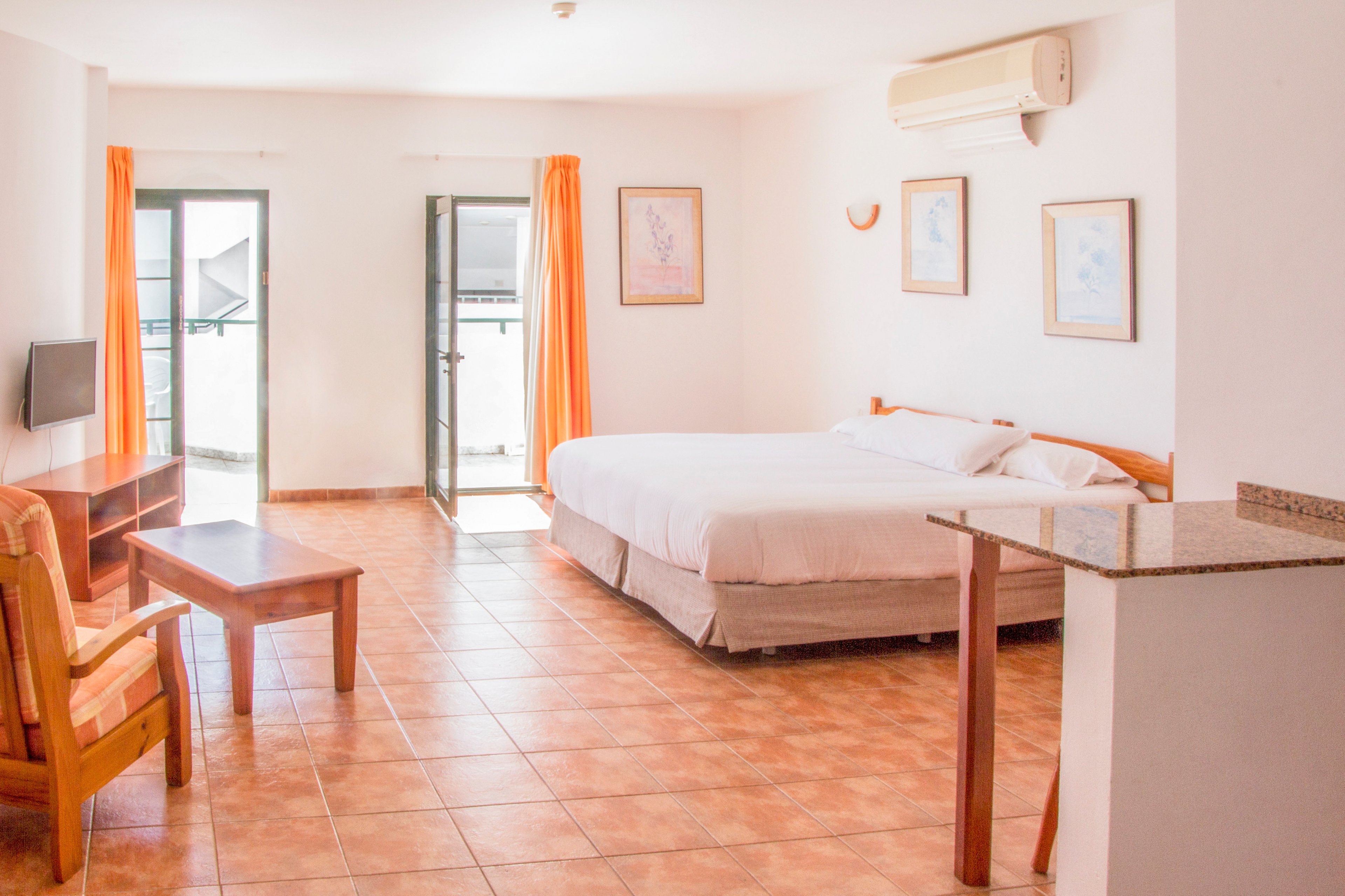 Lanzarote Paradise - Colinas