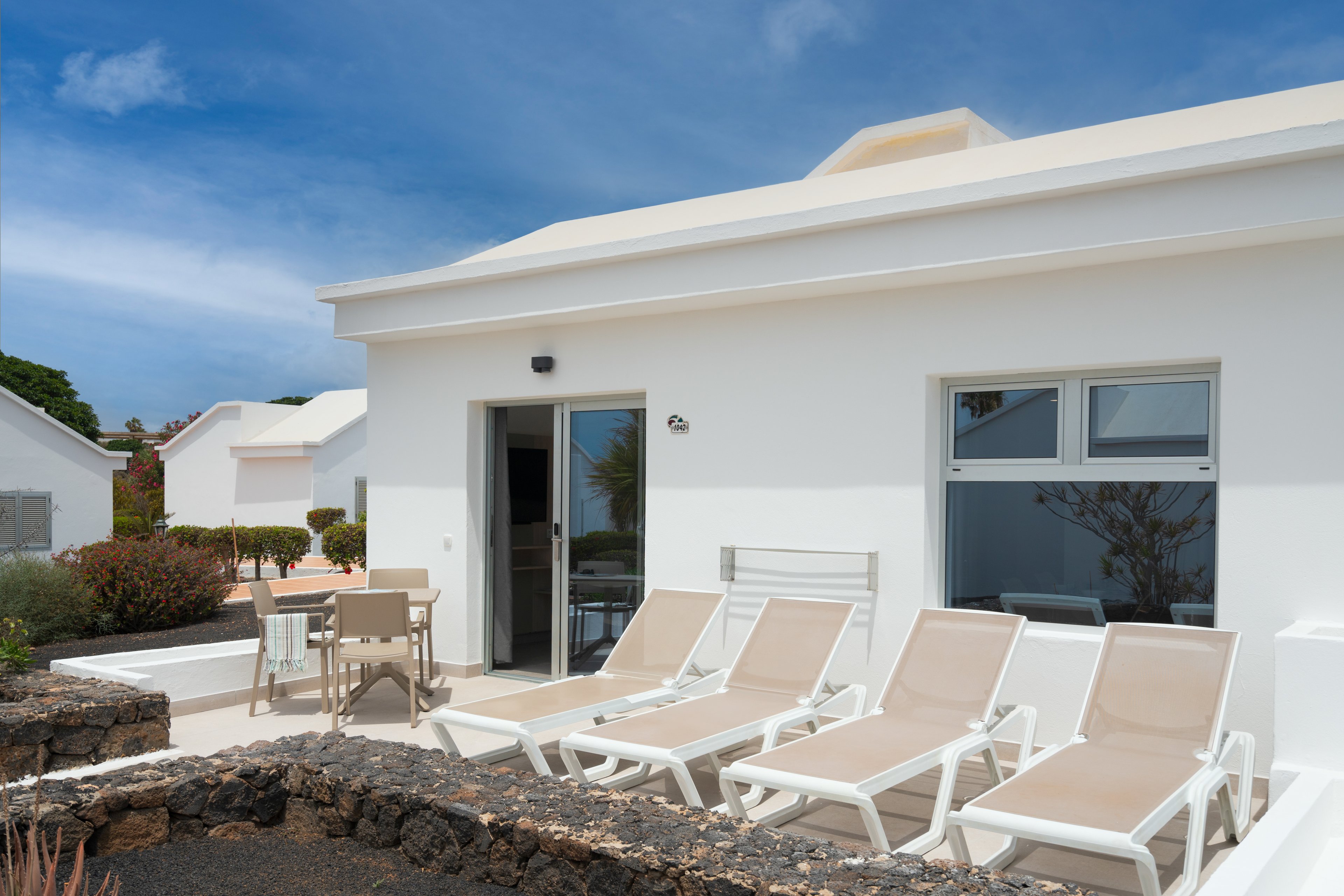 Santa Rosa Apartments