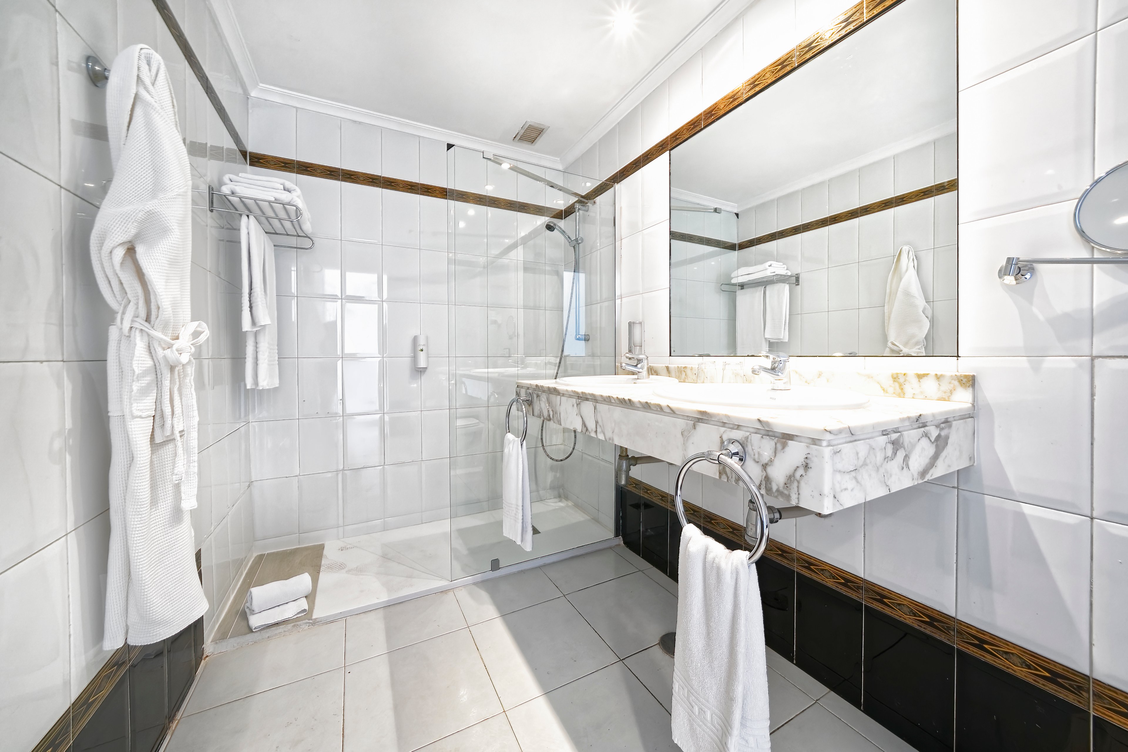 LABRANDA El Dorado Apartments