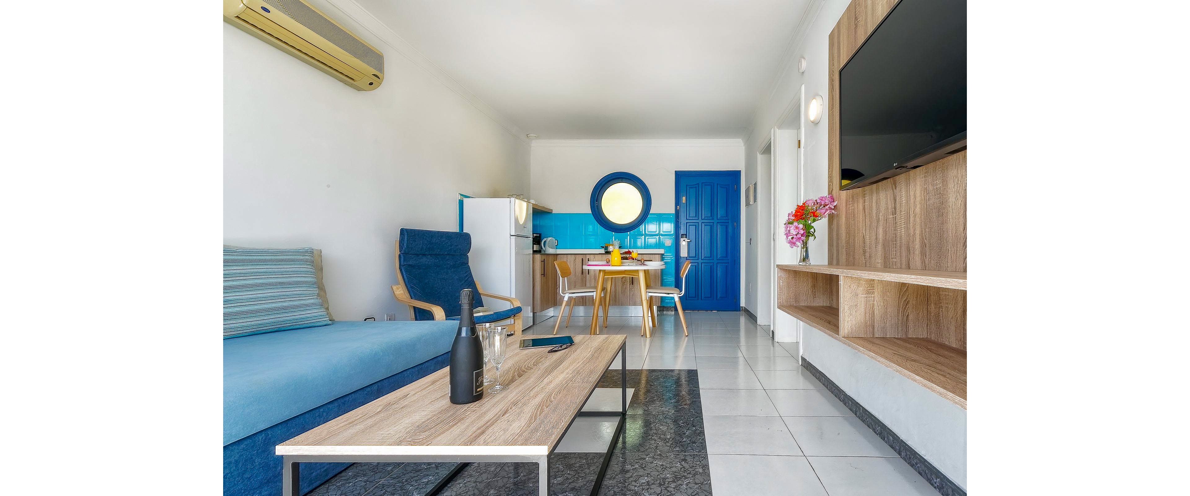 LABRANDA El Dorado Apartments