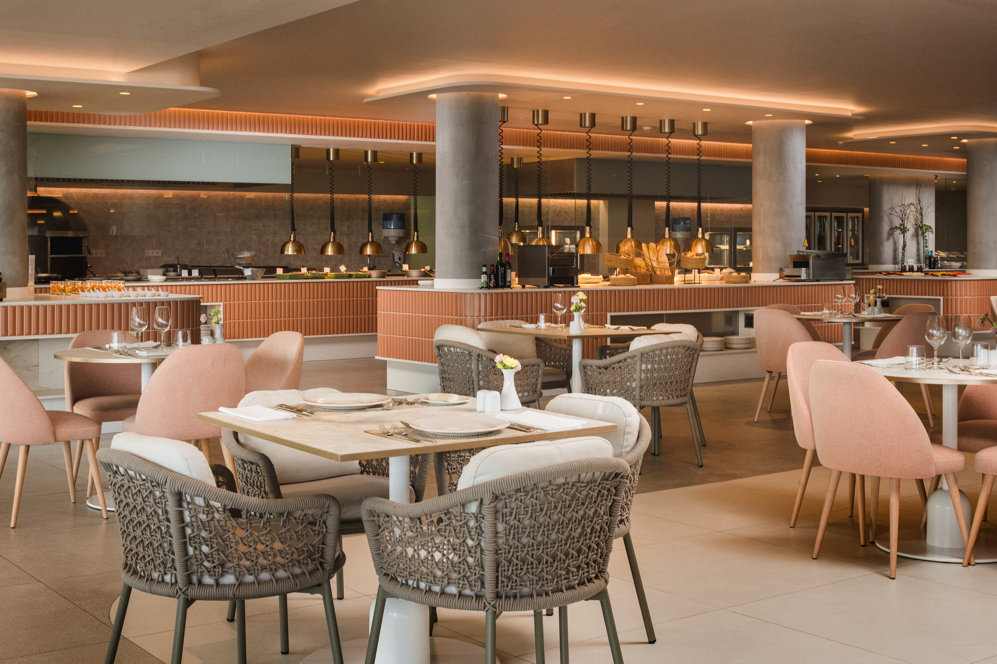 Plus Fariones Suite Hotel