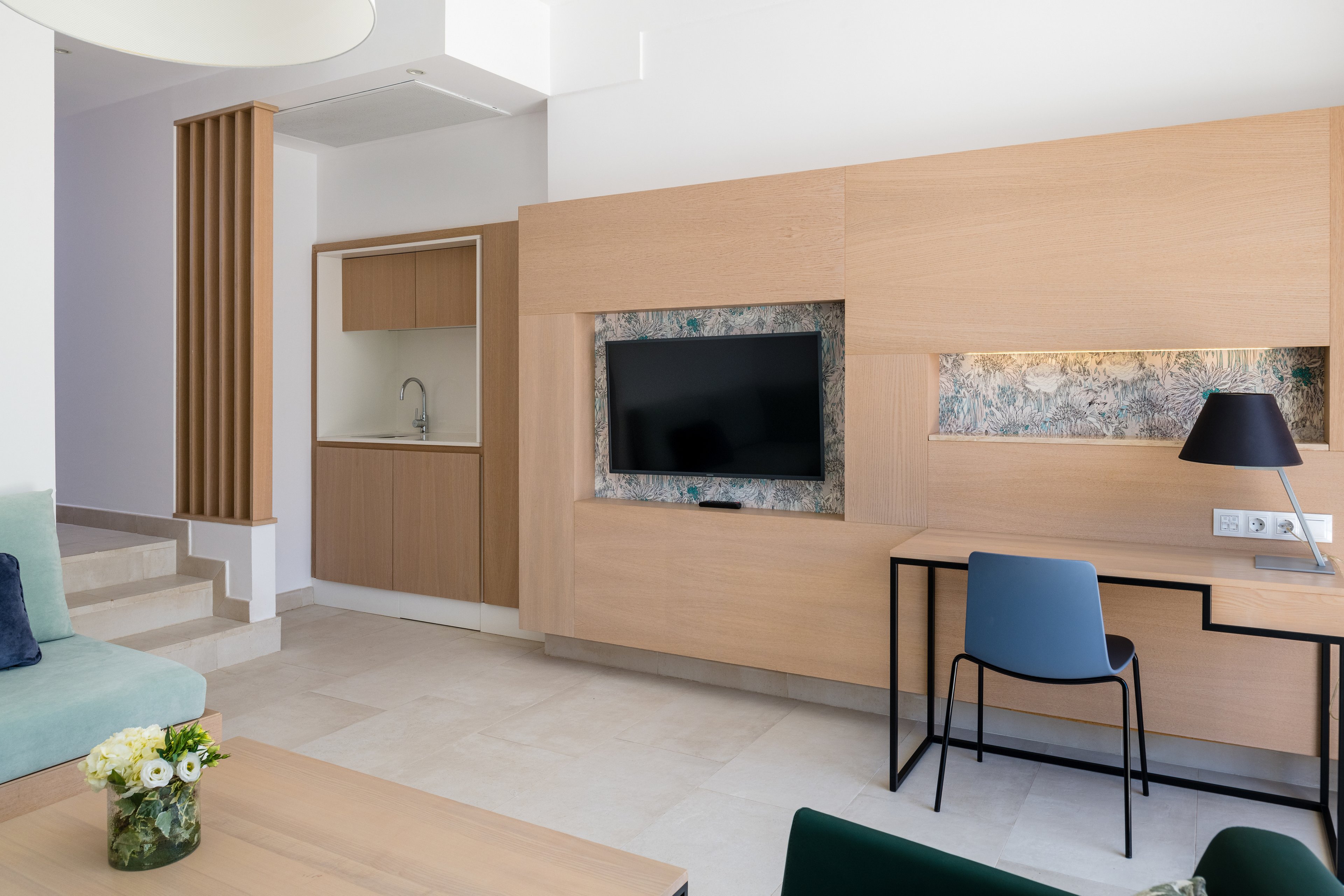 Plus Fariones Suite Hotel