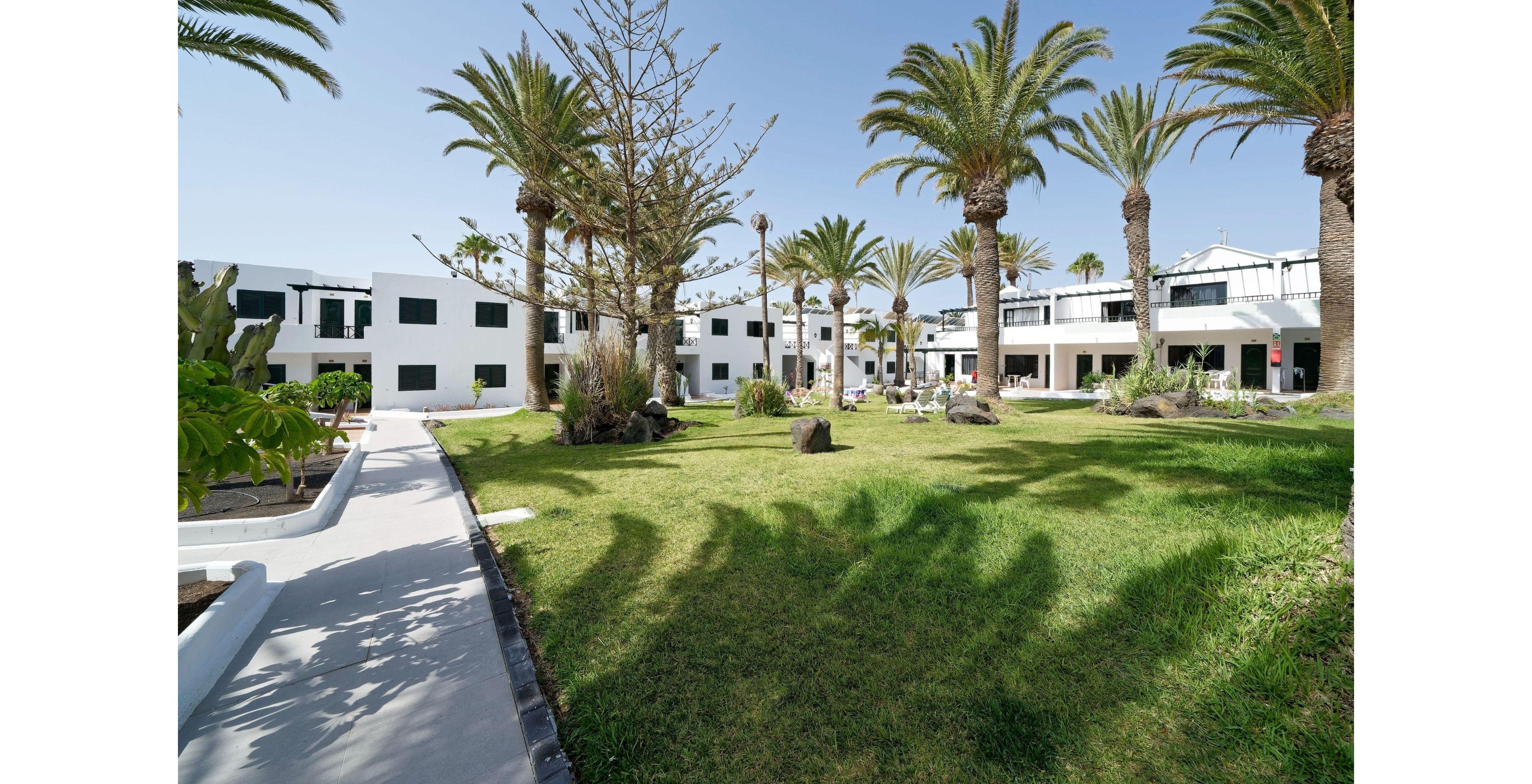 LABRANDA Playa Club Apartments