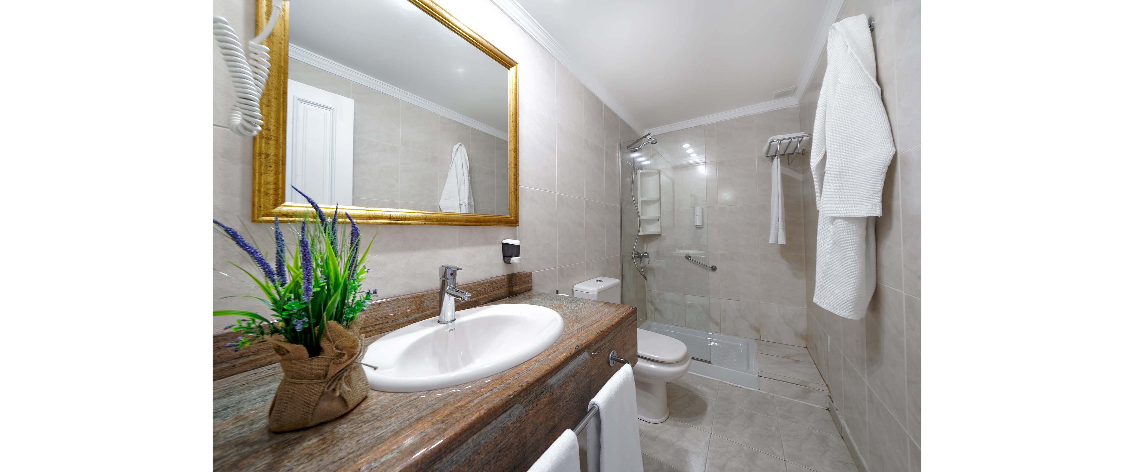 LABRANDA Los Cocoteros Apartments