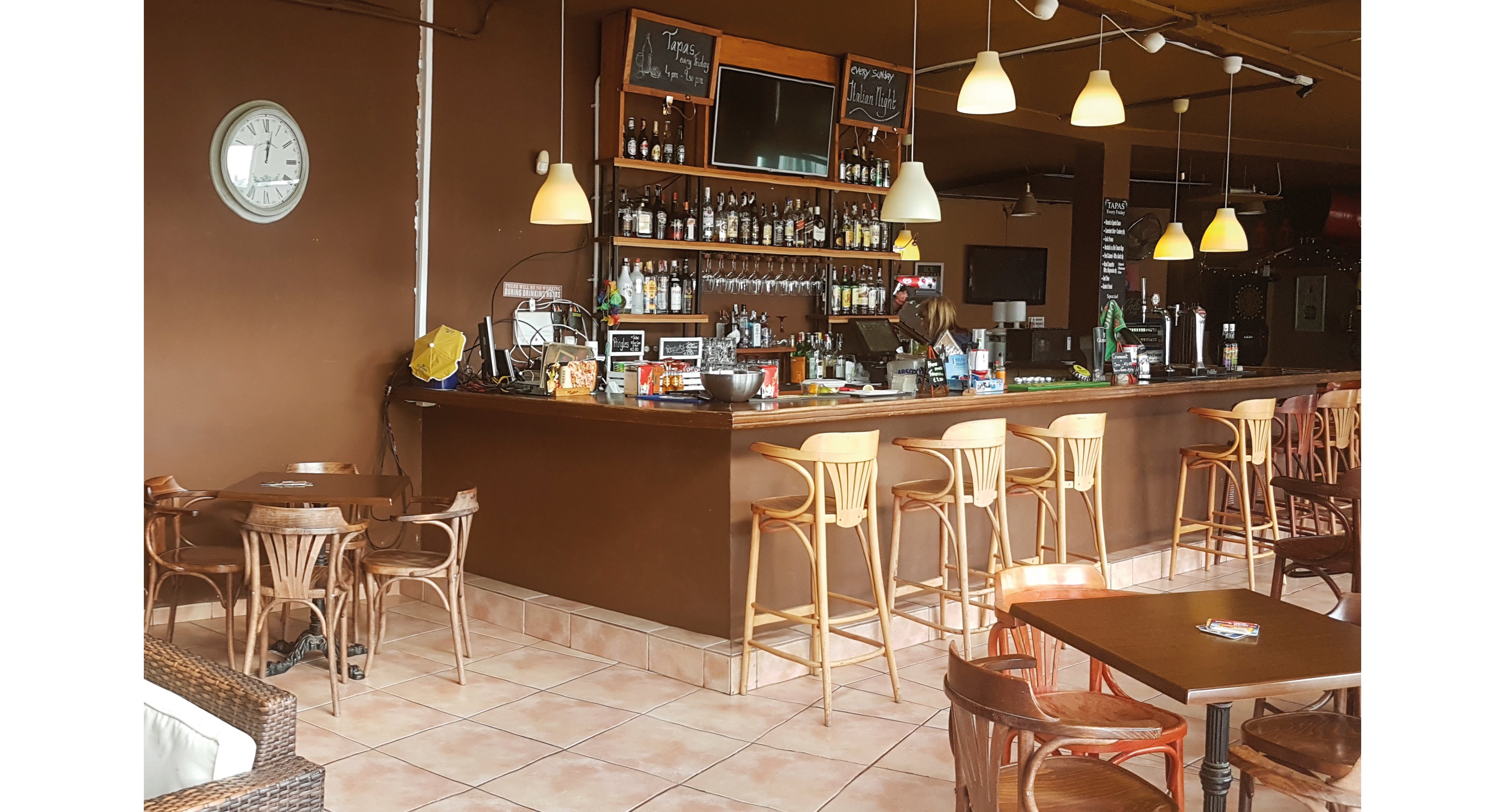 Palmeras Garden Apartments