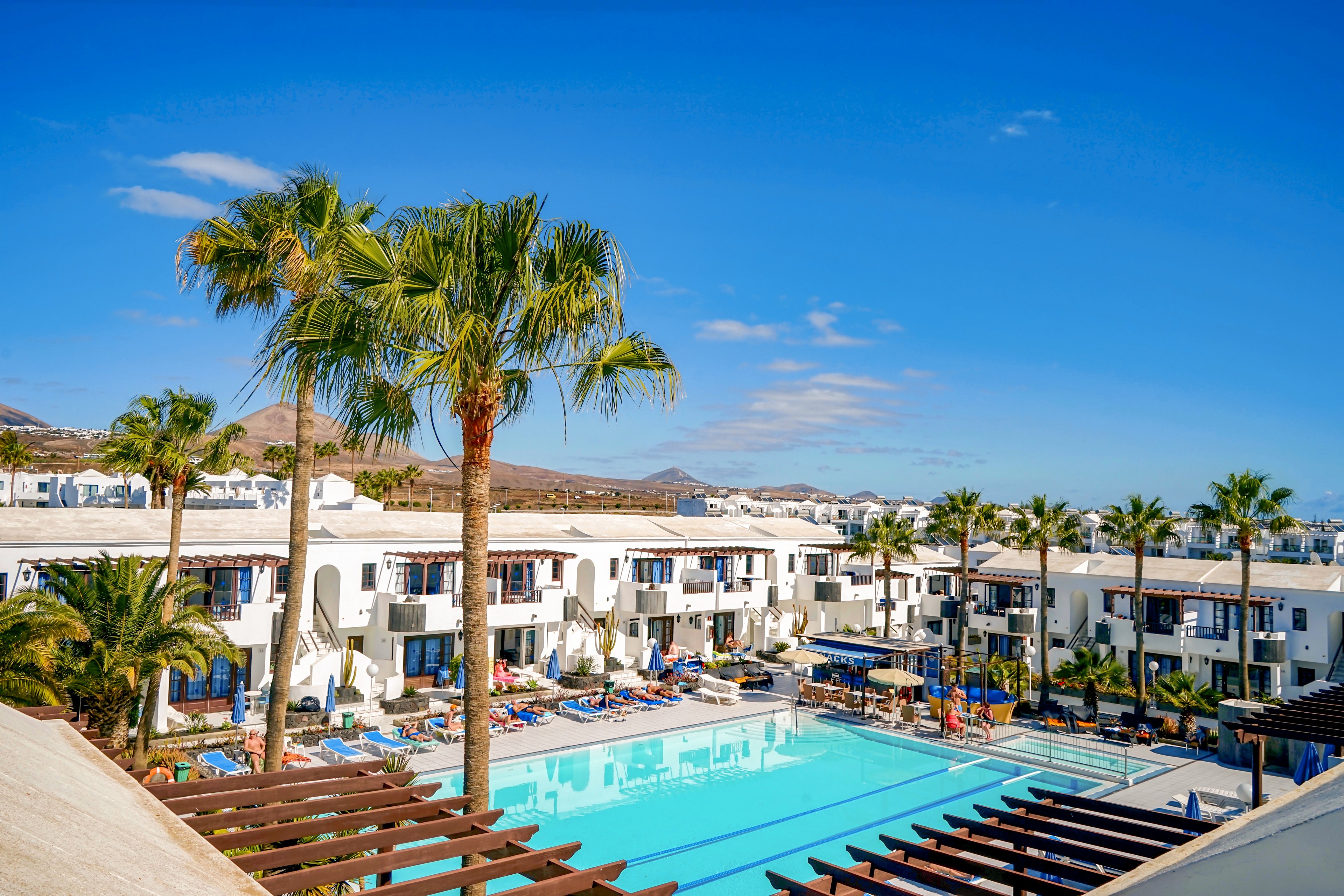 Plaza Azul Apartments