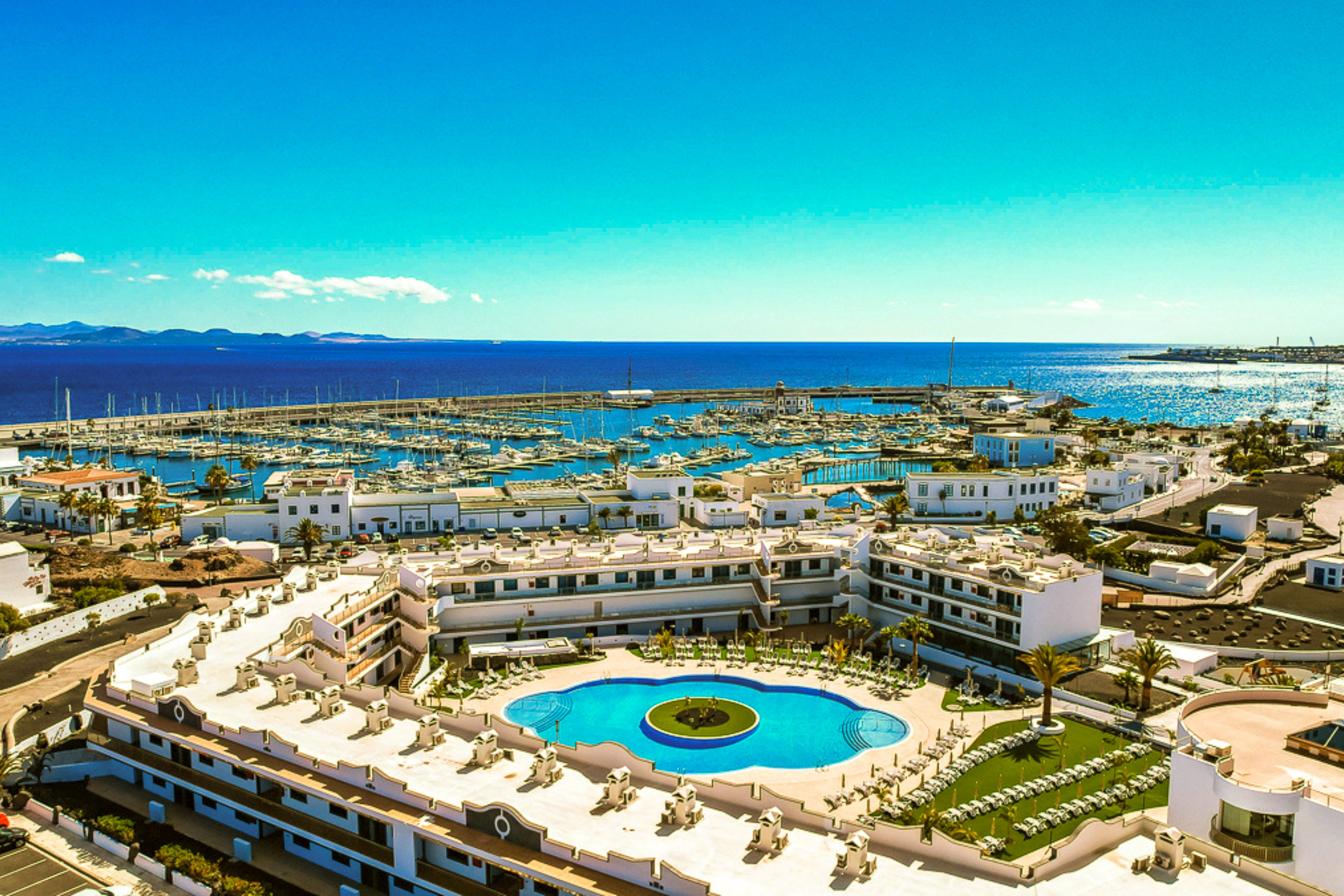 Cordial Marina Blanca