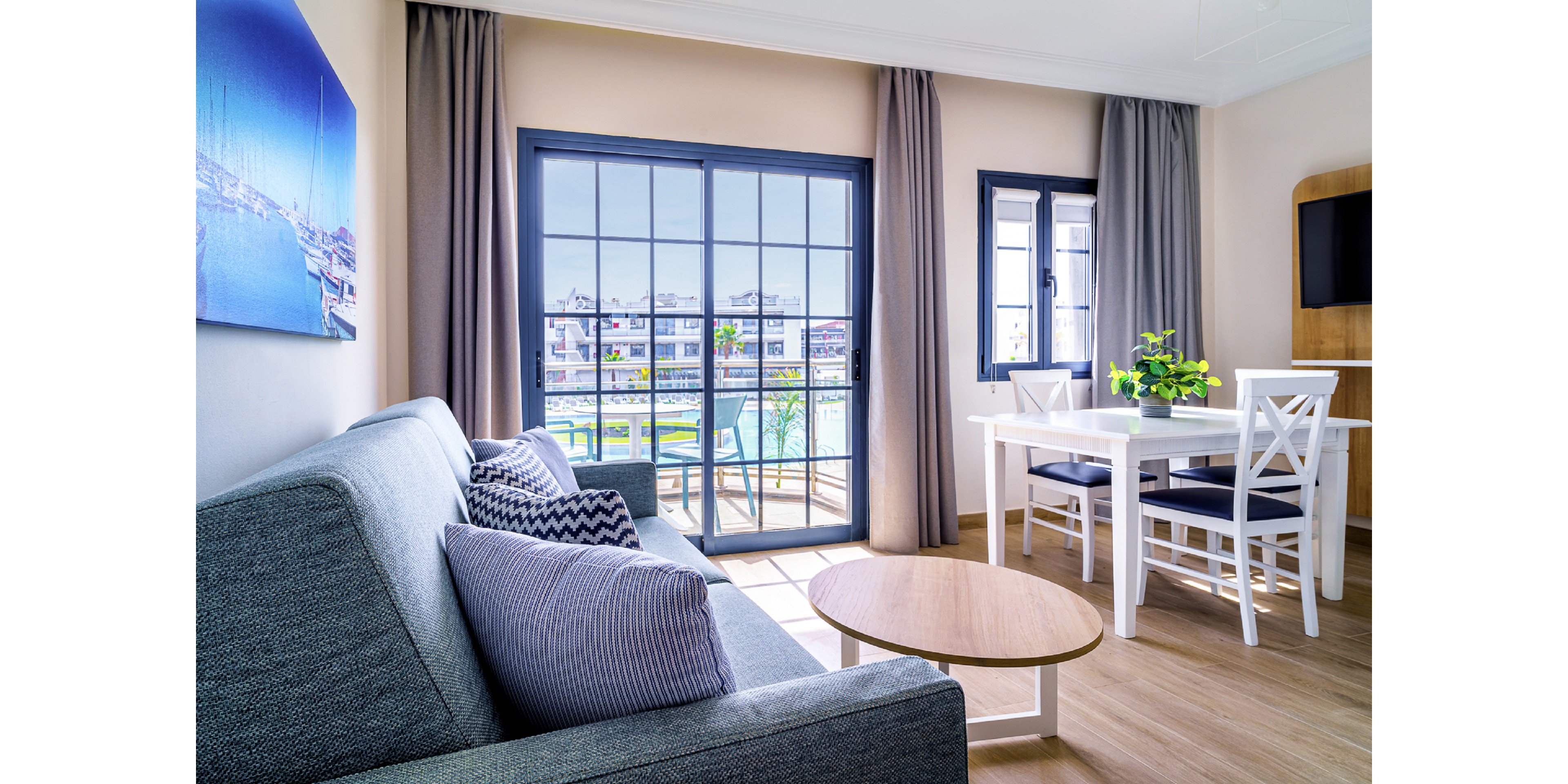 Cordial Marina Blanca