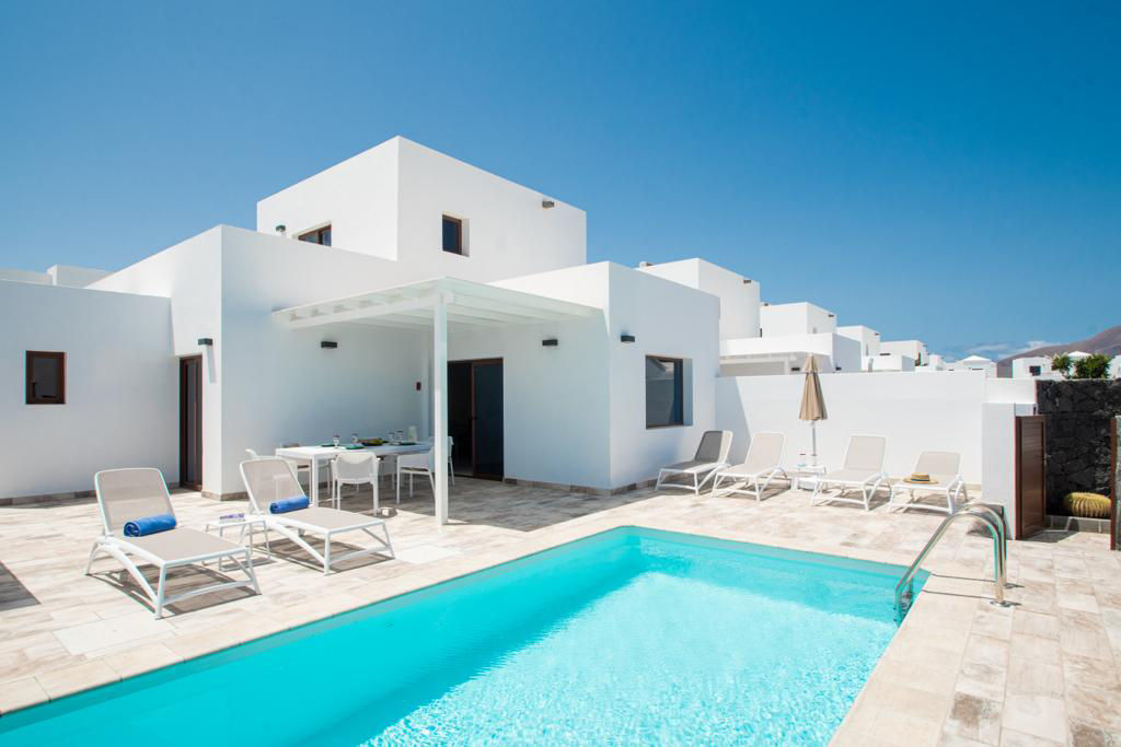 Ereza Villas La Granja - Duplex Three Bedroom Villa