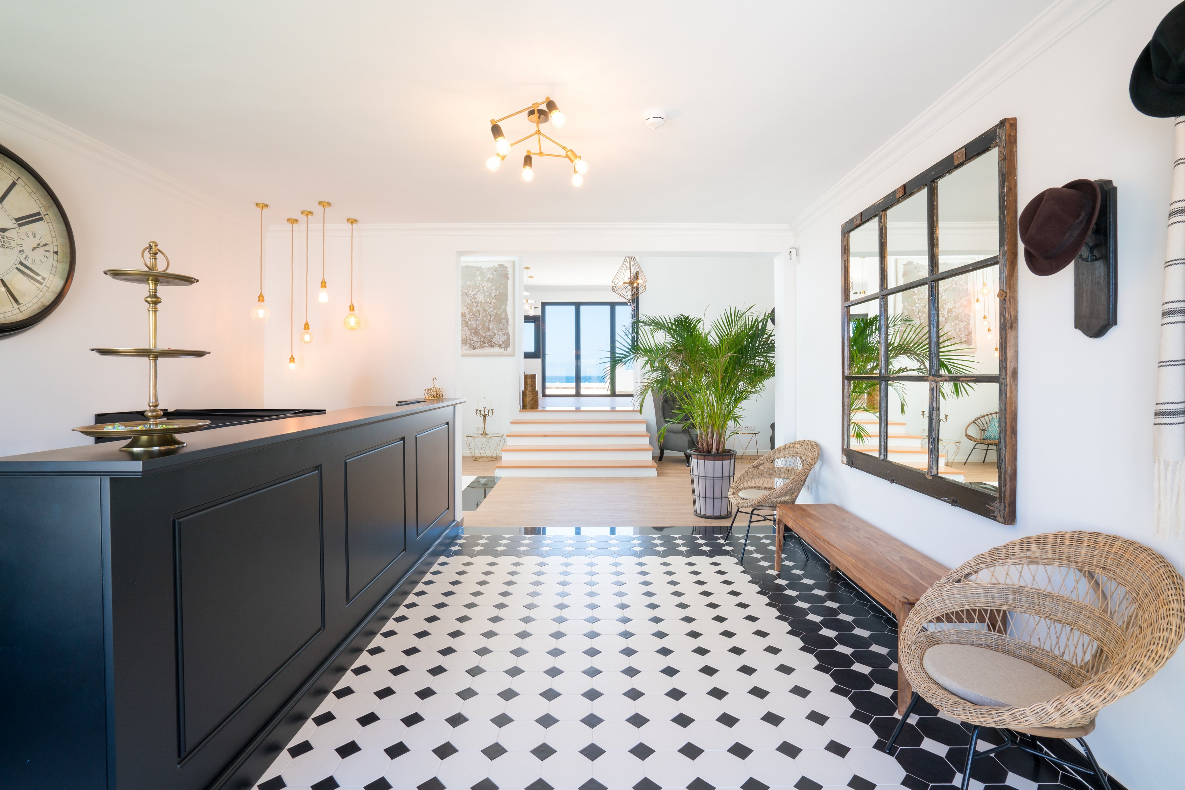 Apartamentos La Concha Boutique