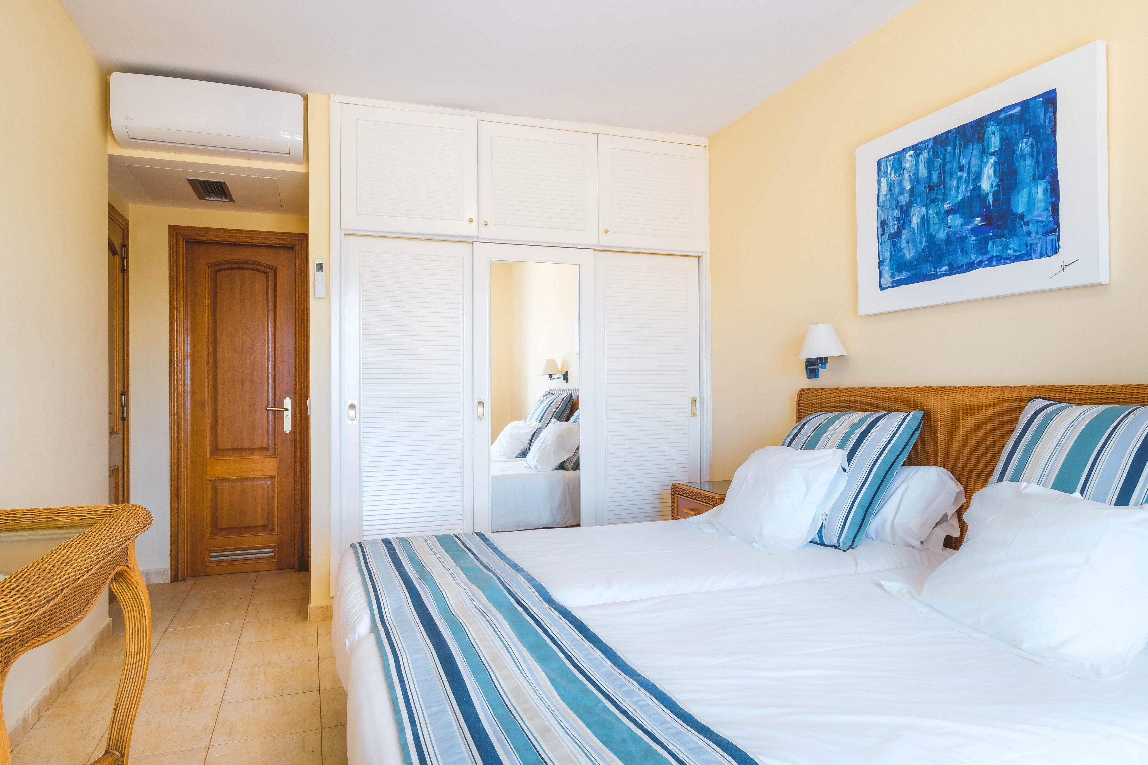 Apartmentos LIVVO Coloradamar