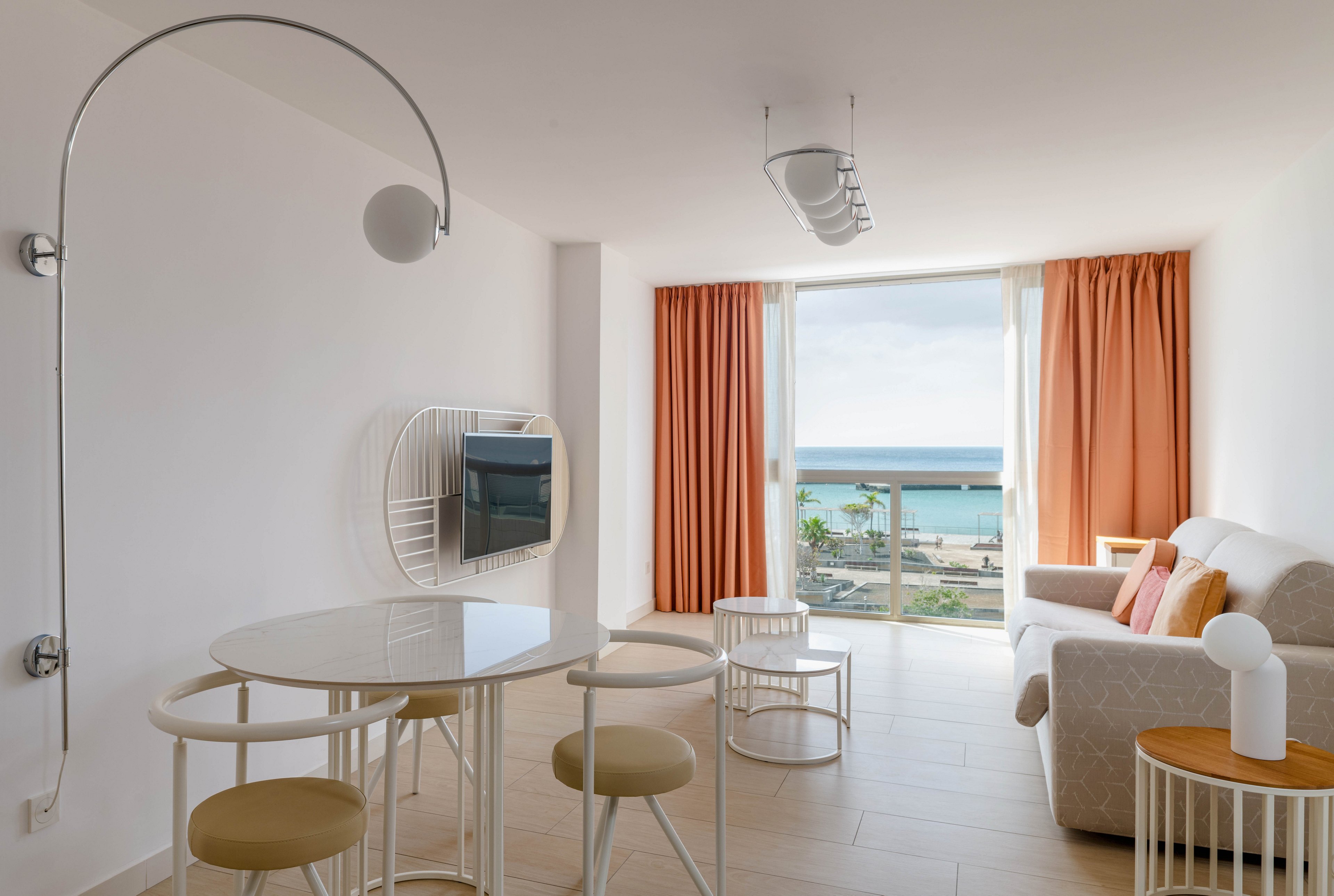 Plus Fariones Habitat