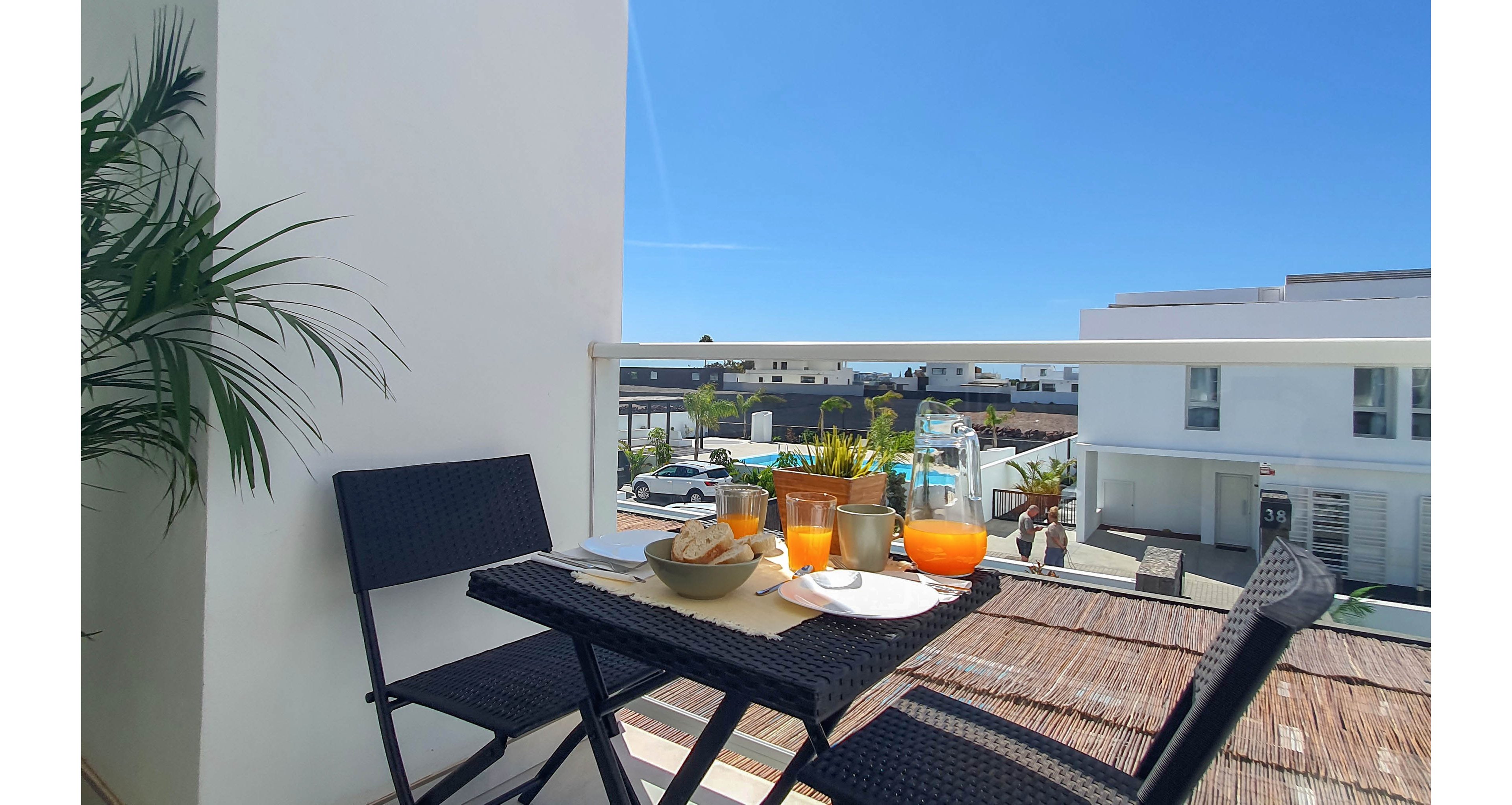 Serena Holiday Homes by LIVVO