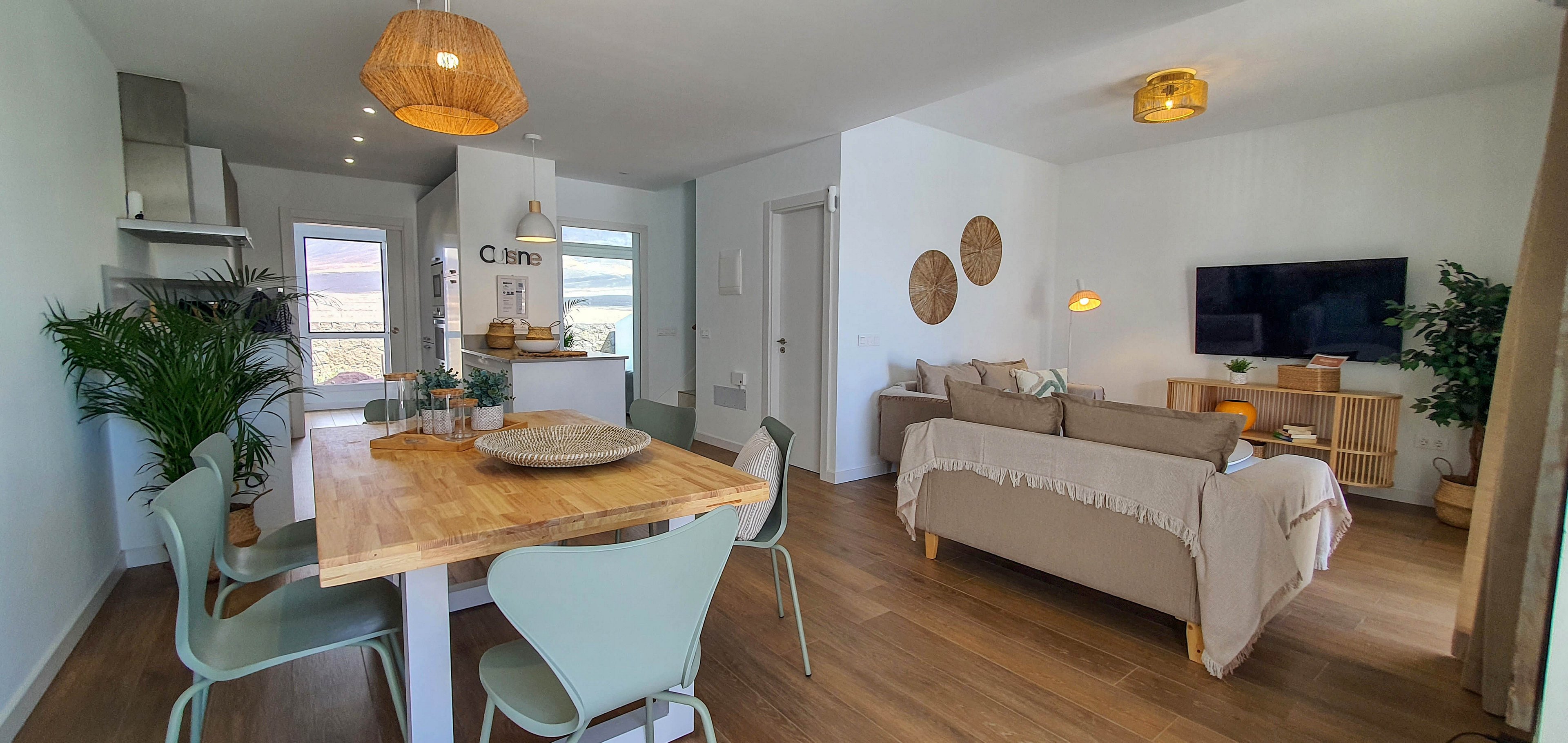 Serena Holiday Homes by LIVVO