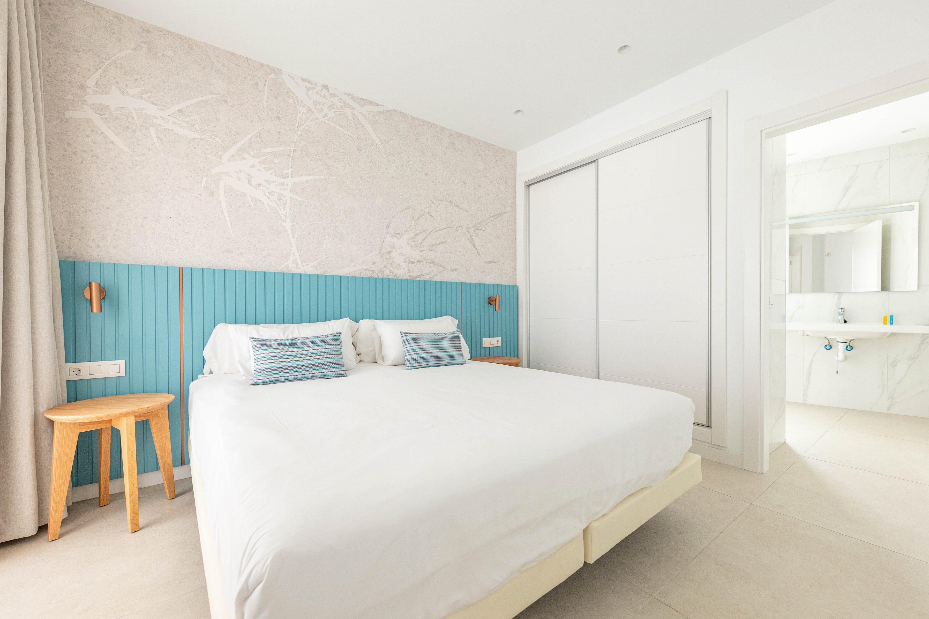 Papagayo Suites Resort