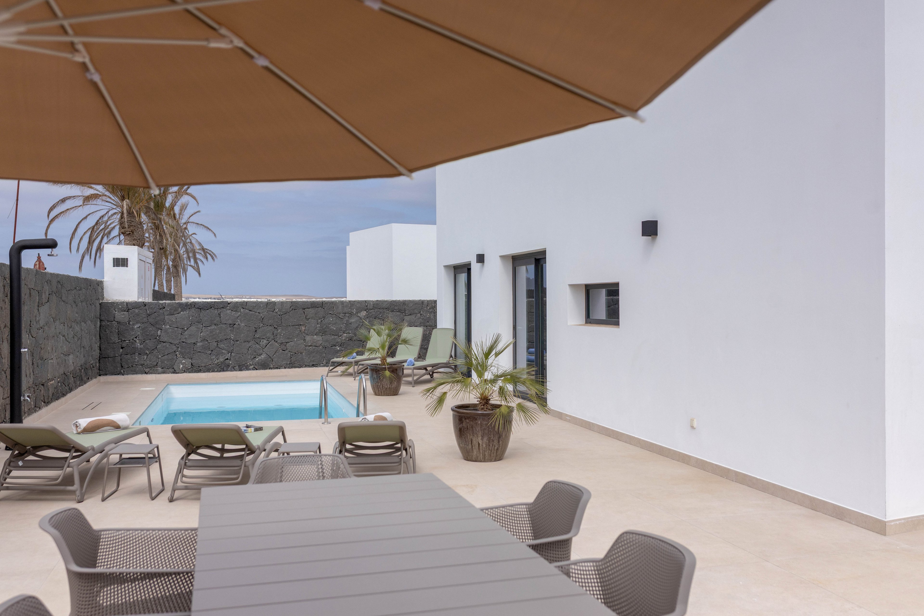 Papagayo Suites Resort