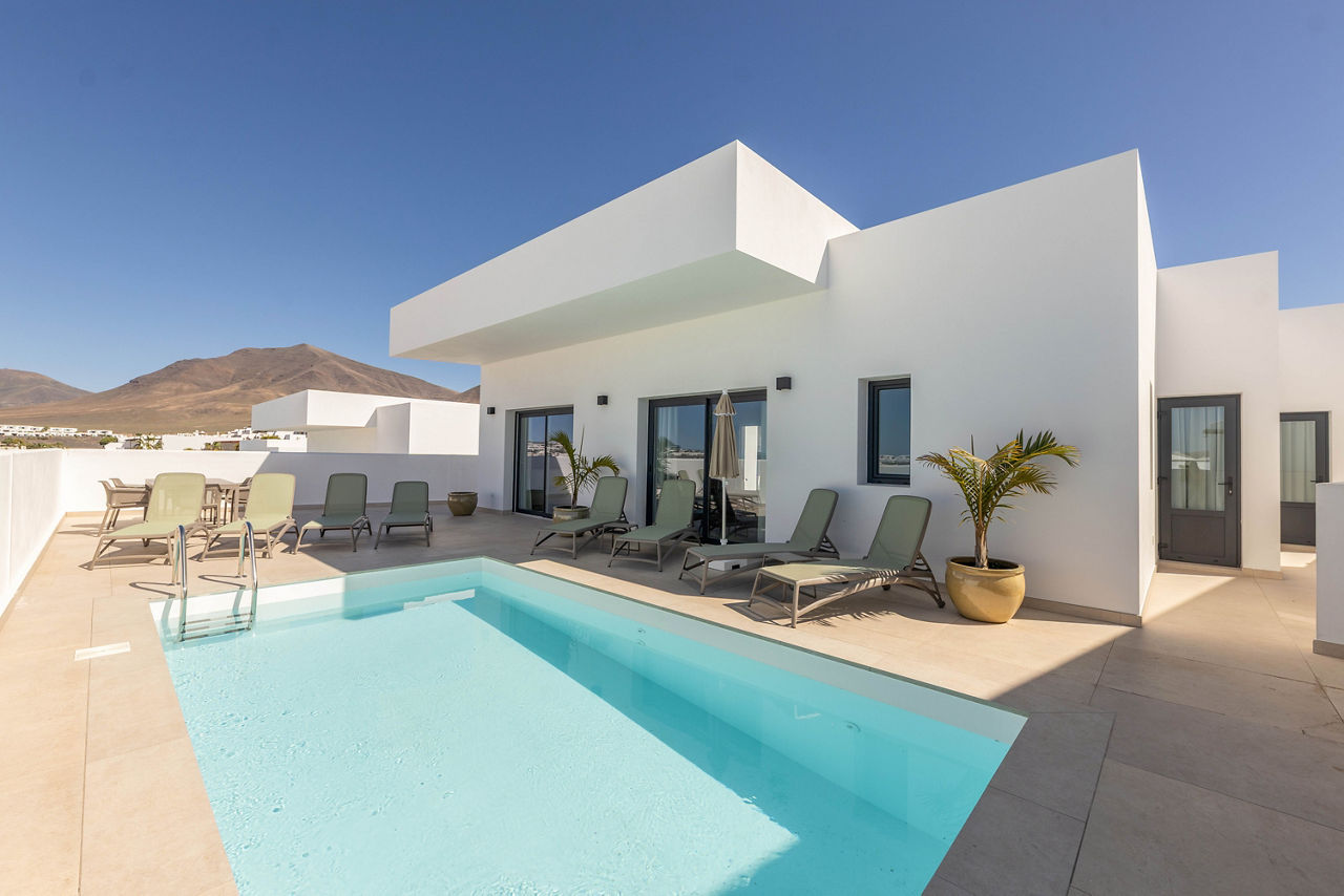 Papagayo Suites Resort