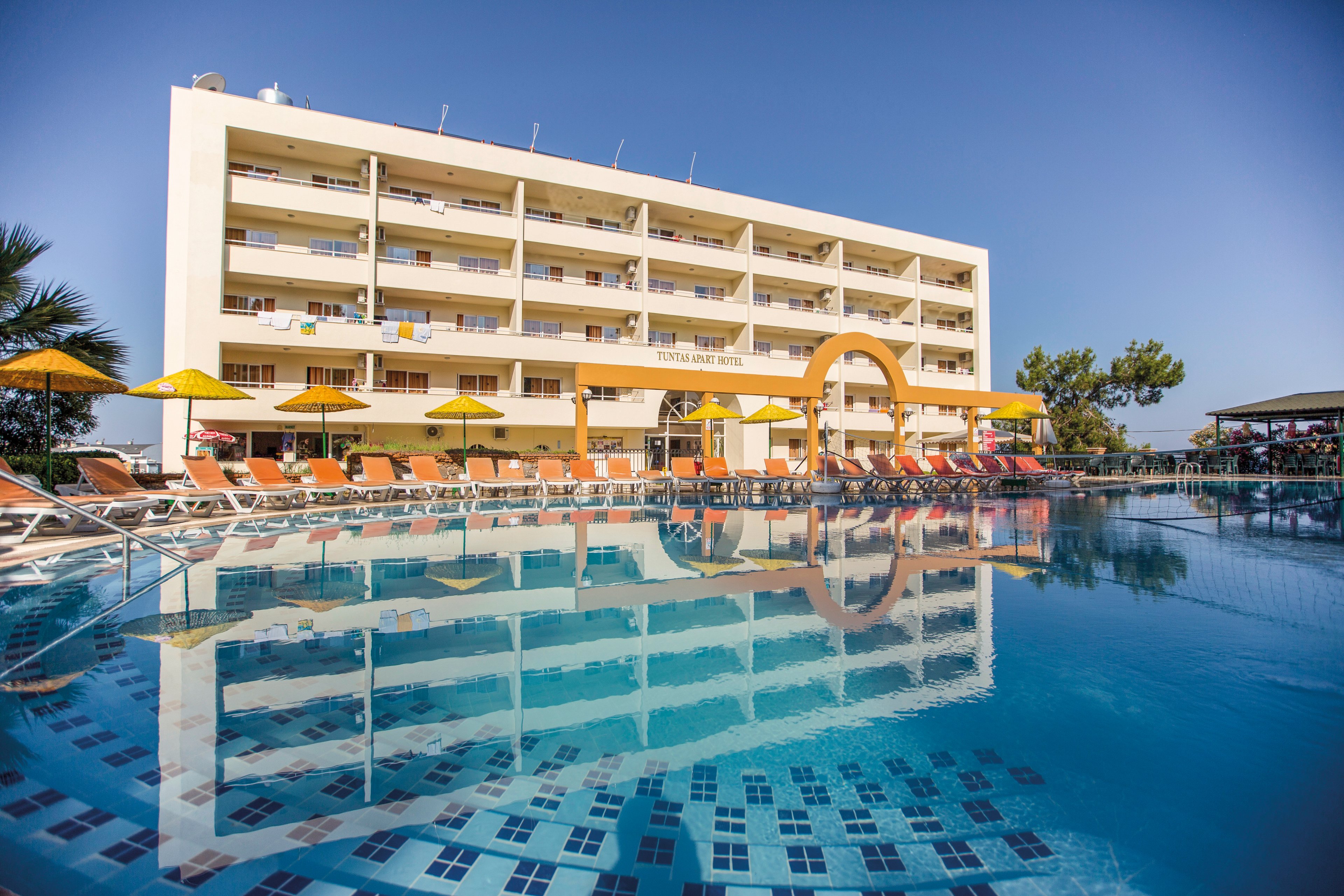 Tuntas Family Suites Kusadasi