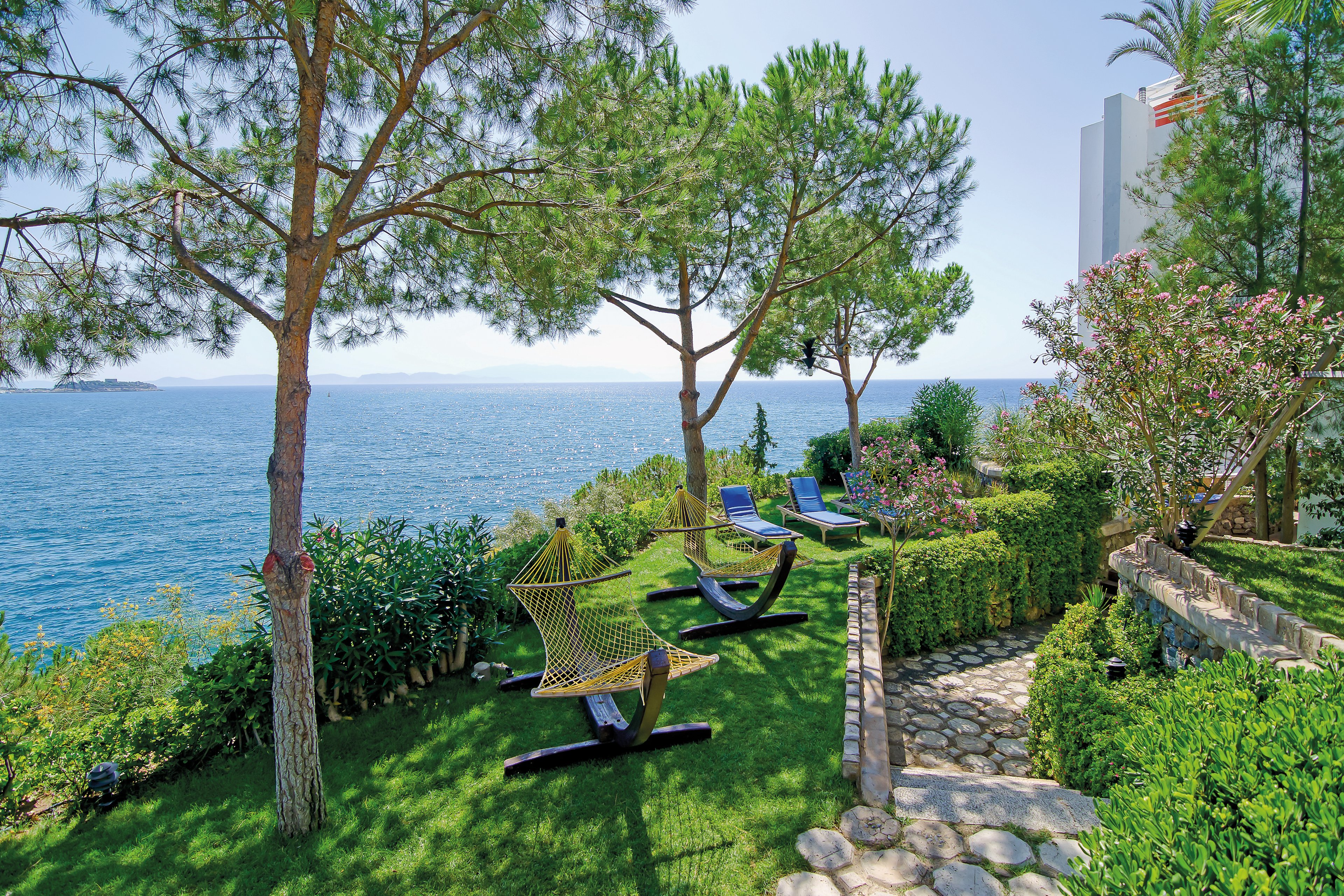 KoruMar Deluxe Hotel