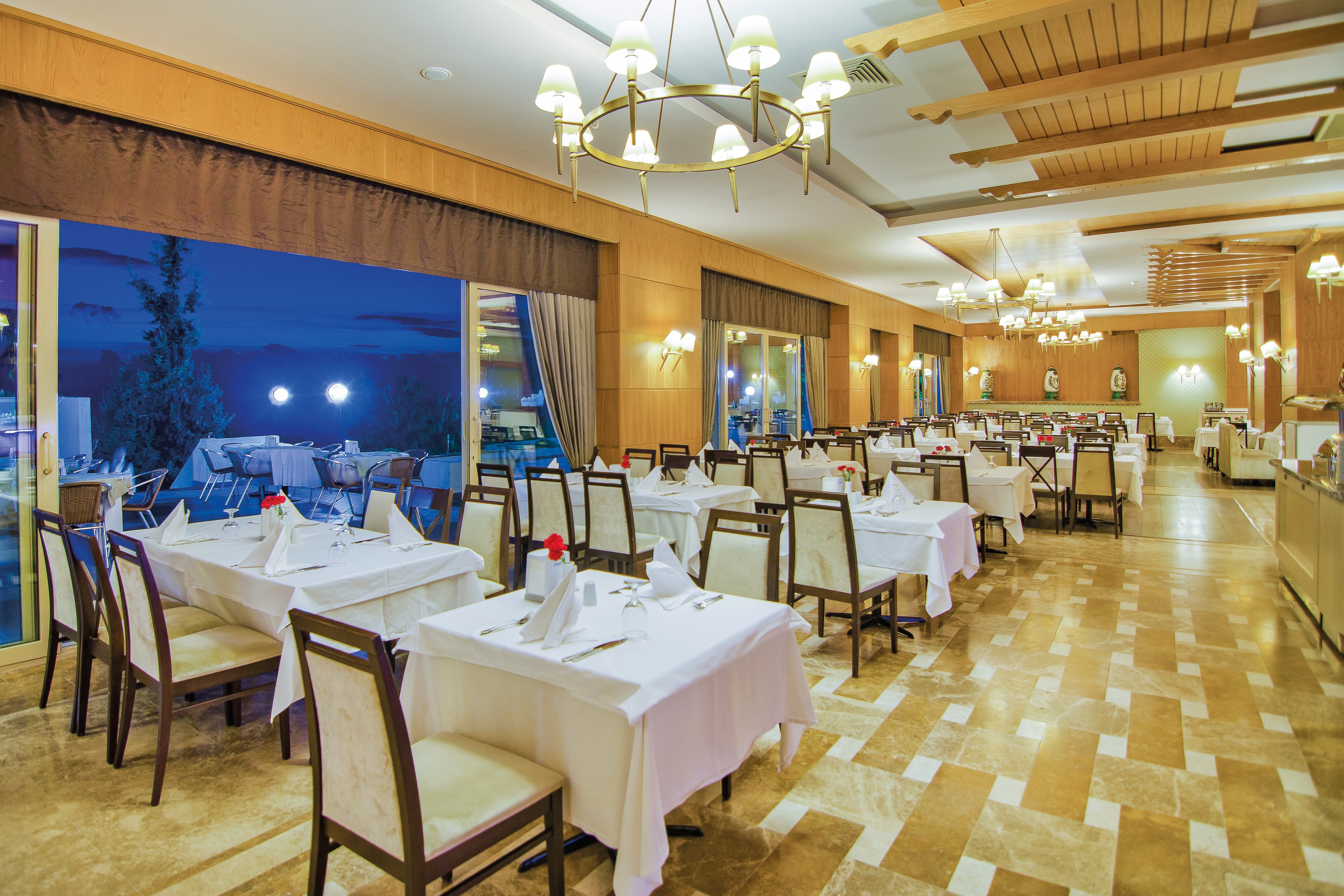 Fantasia Hotel Deluxe Kusadasi