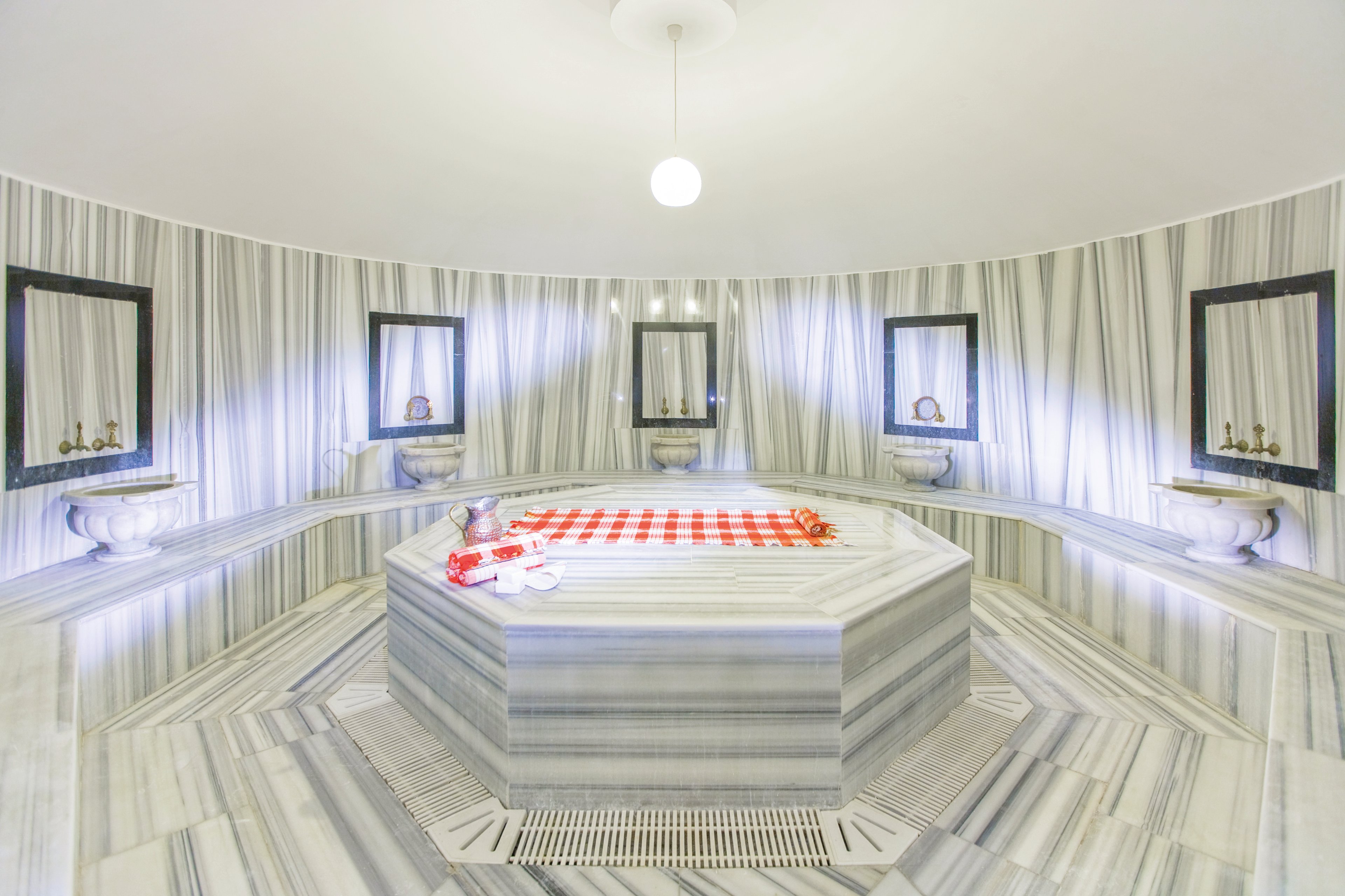 Fantasia Hotel Deluxe Kusadasi