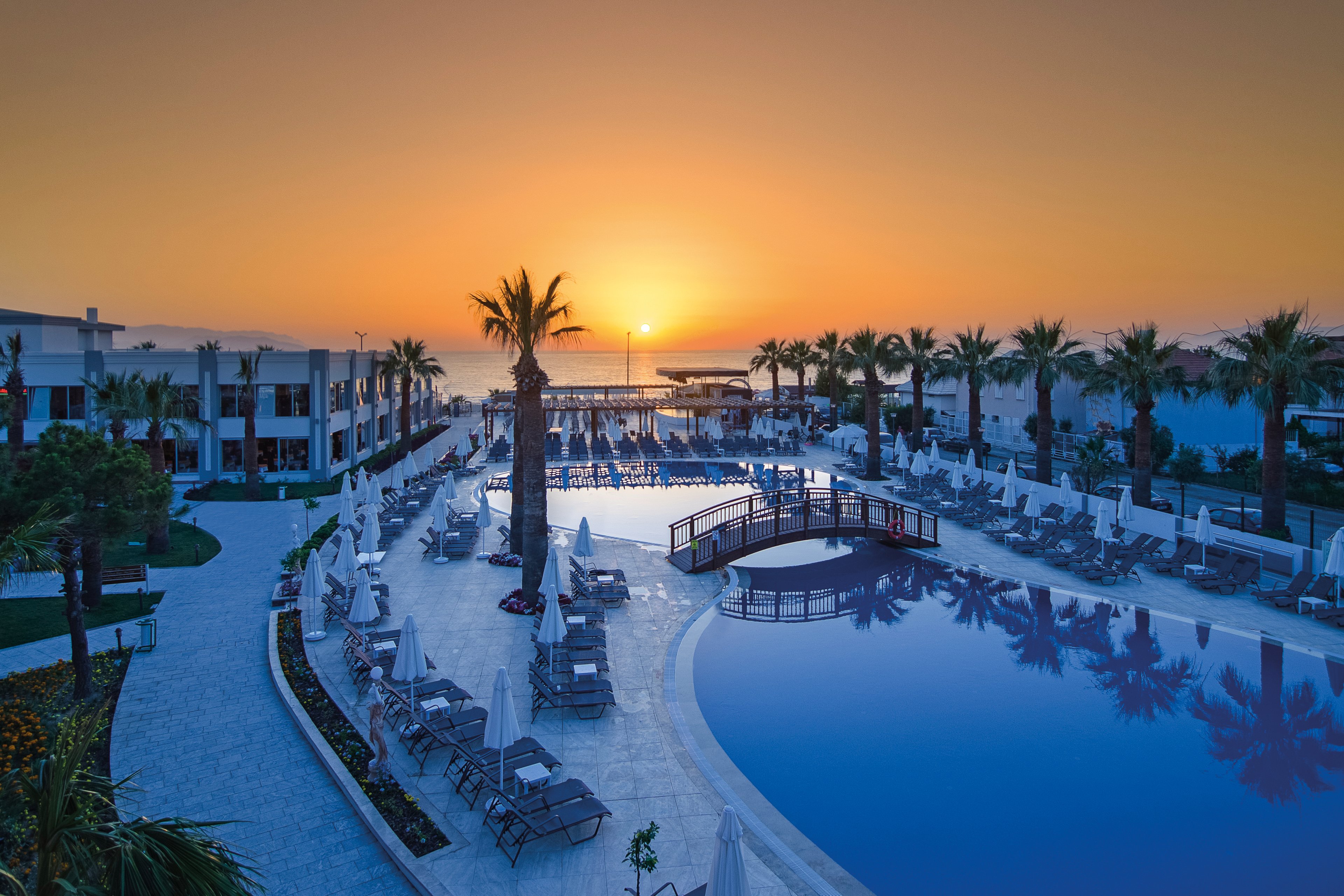 Palm Wings Beach Resort