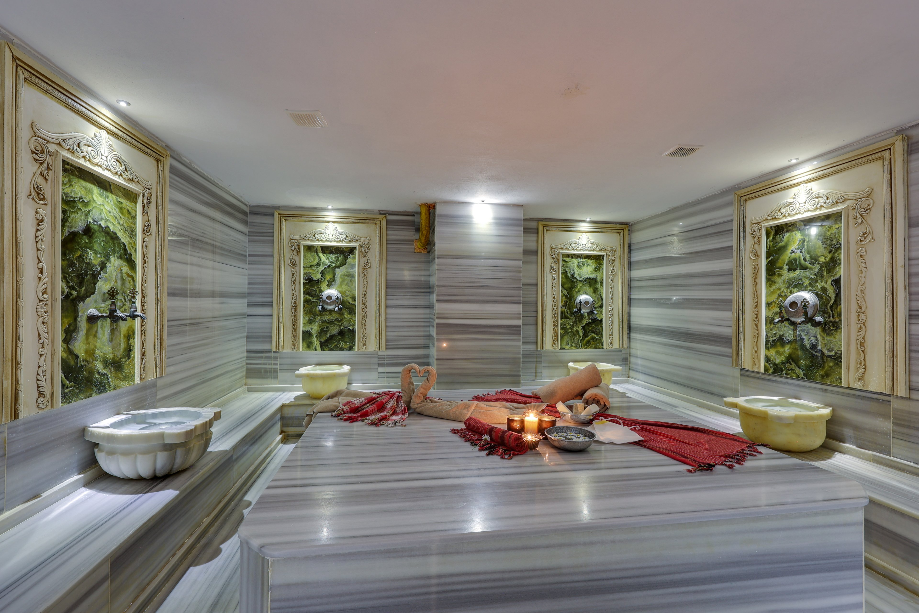 Ramada Hotel & Suites Kusadasi