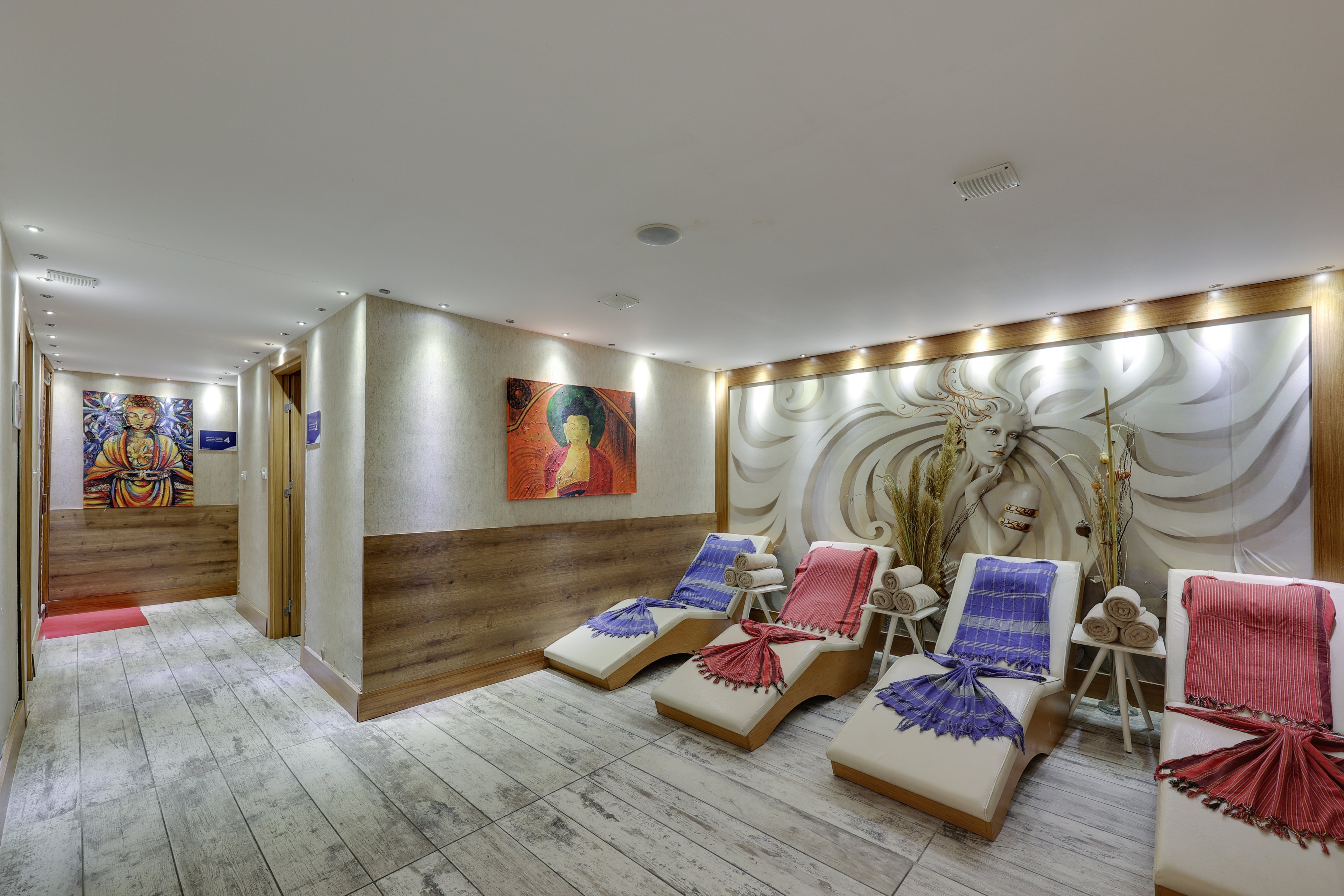 Ramada Hotel & Suites Kusadasi