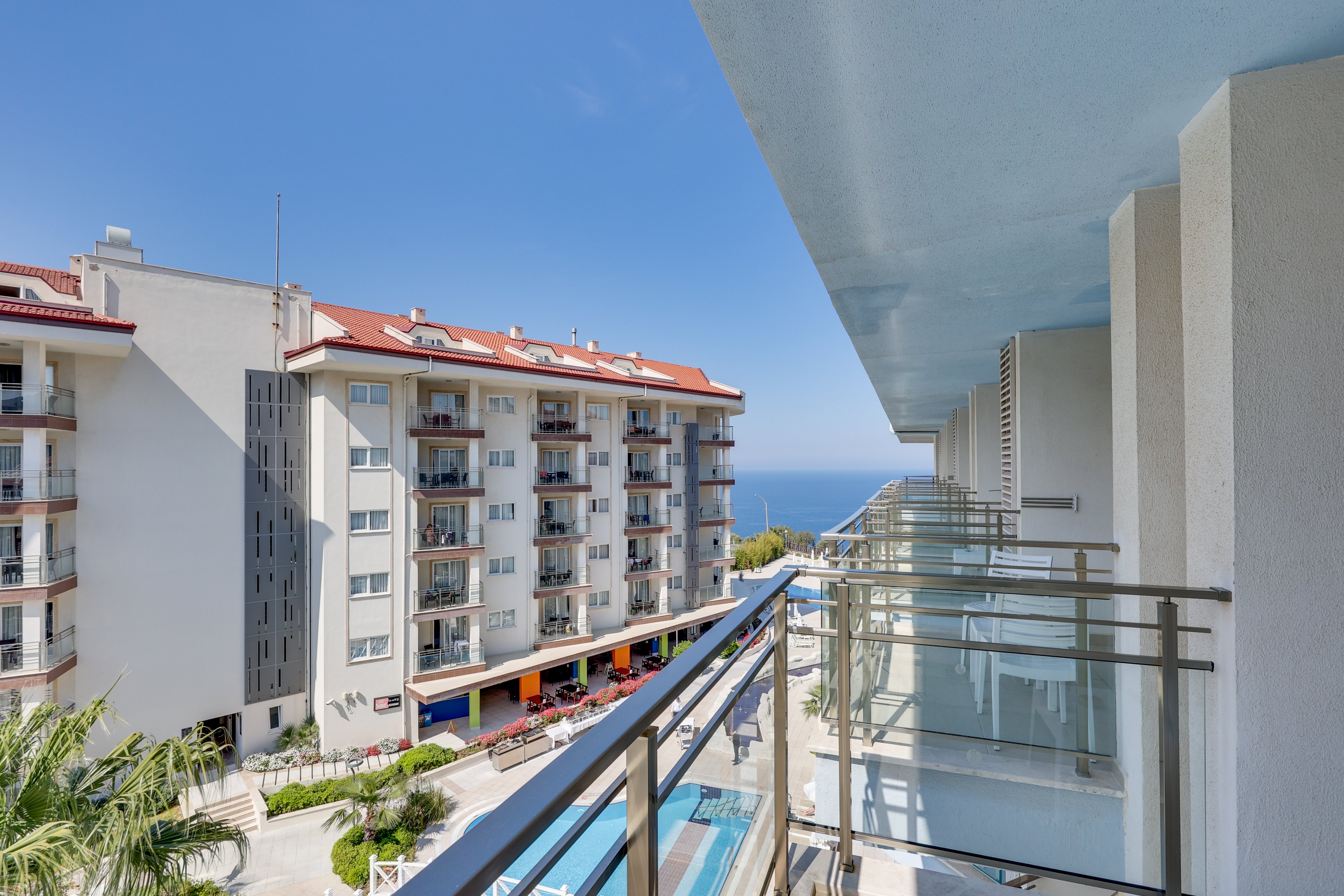 Ramada Hotel & Suites Kusadasi