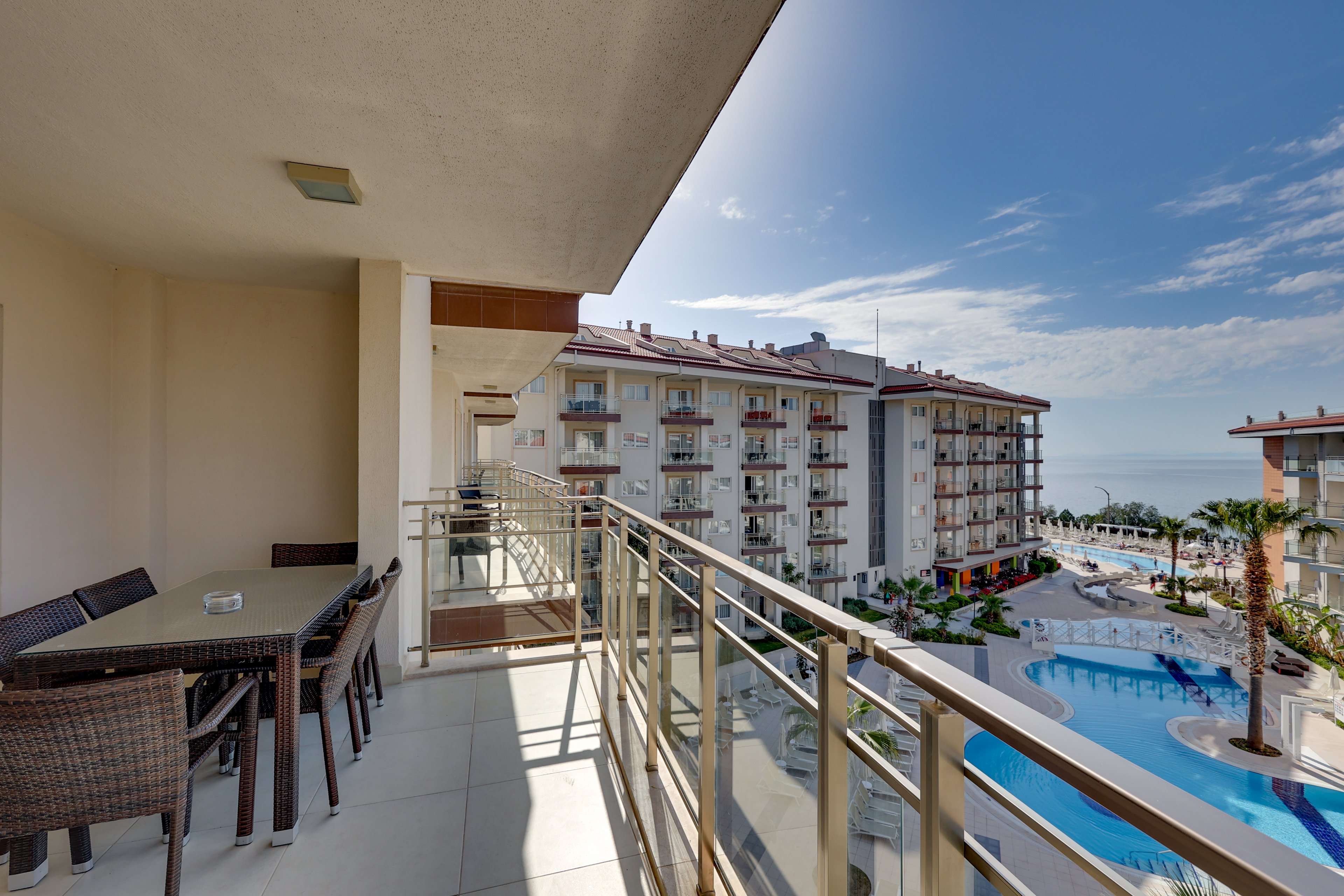 Ramada Hotel & Suites Kusadasi