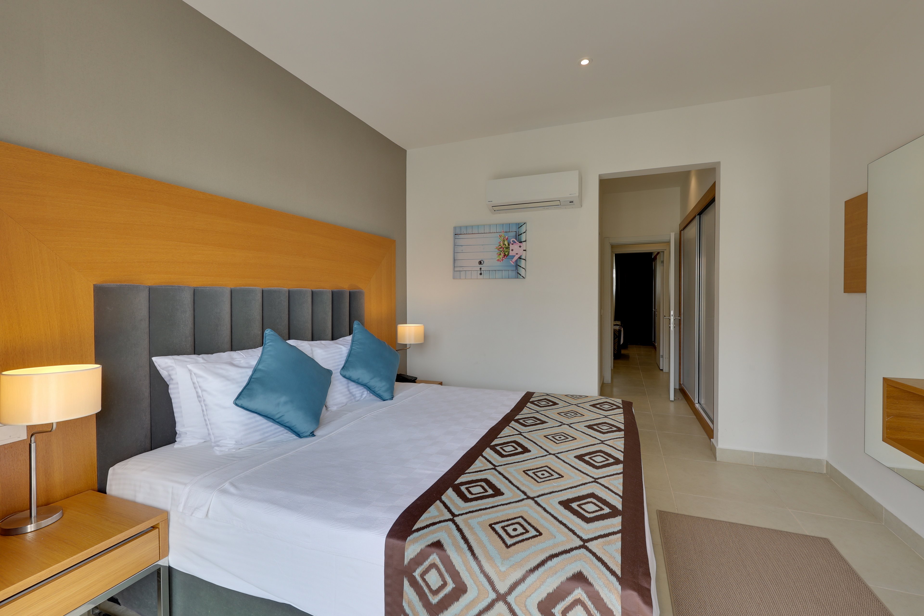 Ramada Hotel & Suites Kusadasi