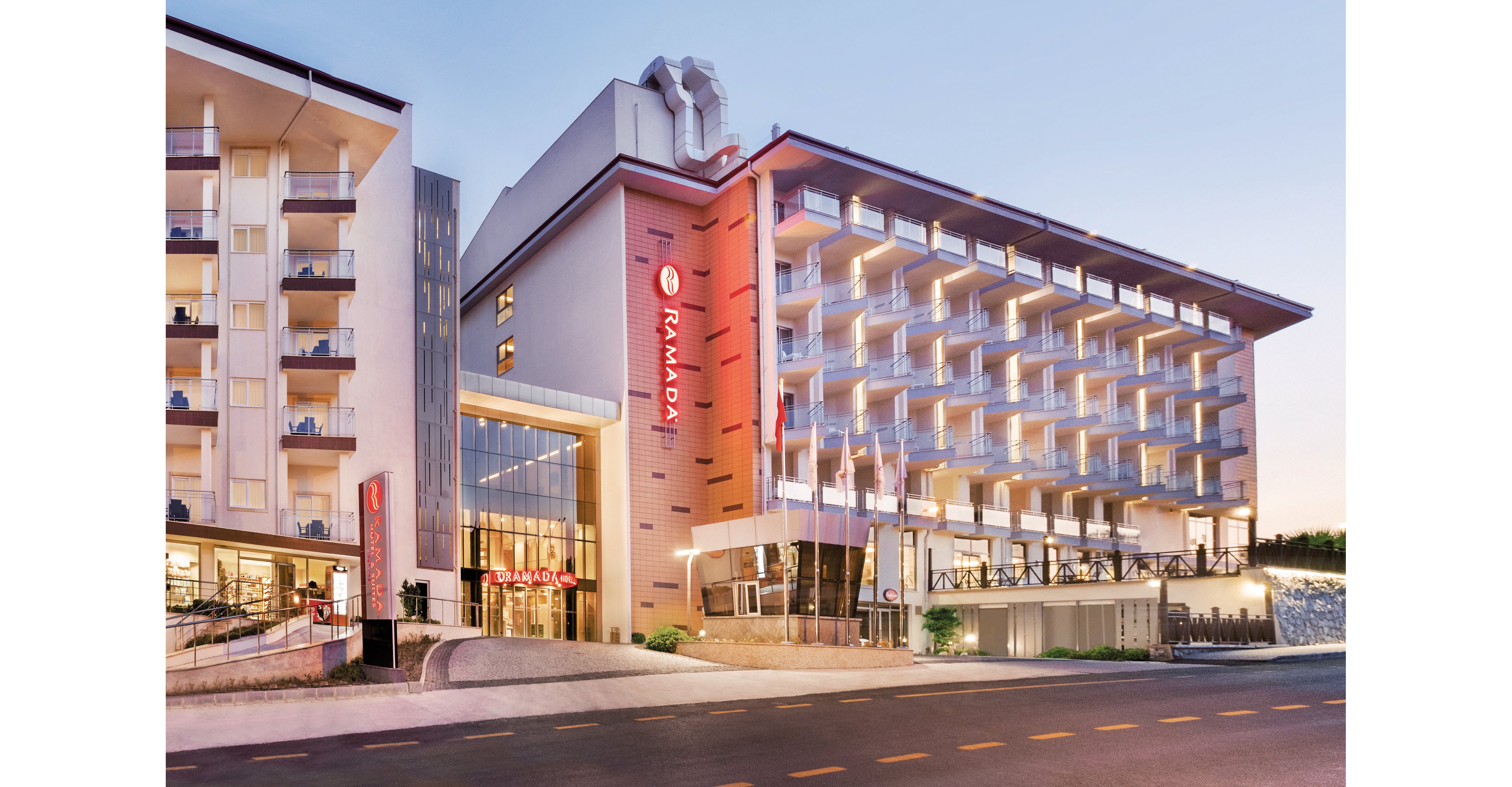 Ramada Hotel & Suites Kusadasi