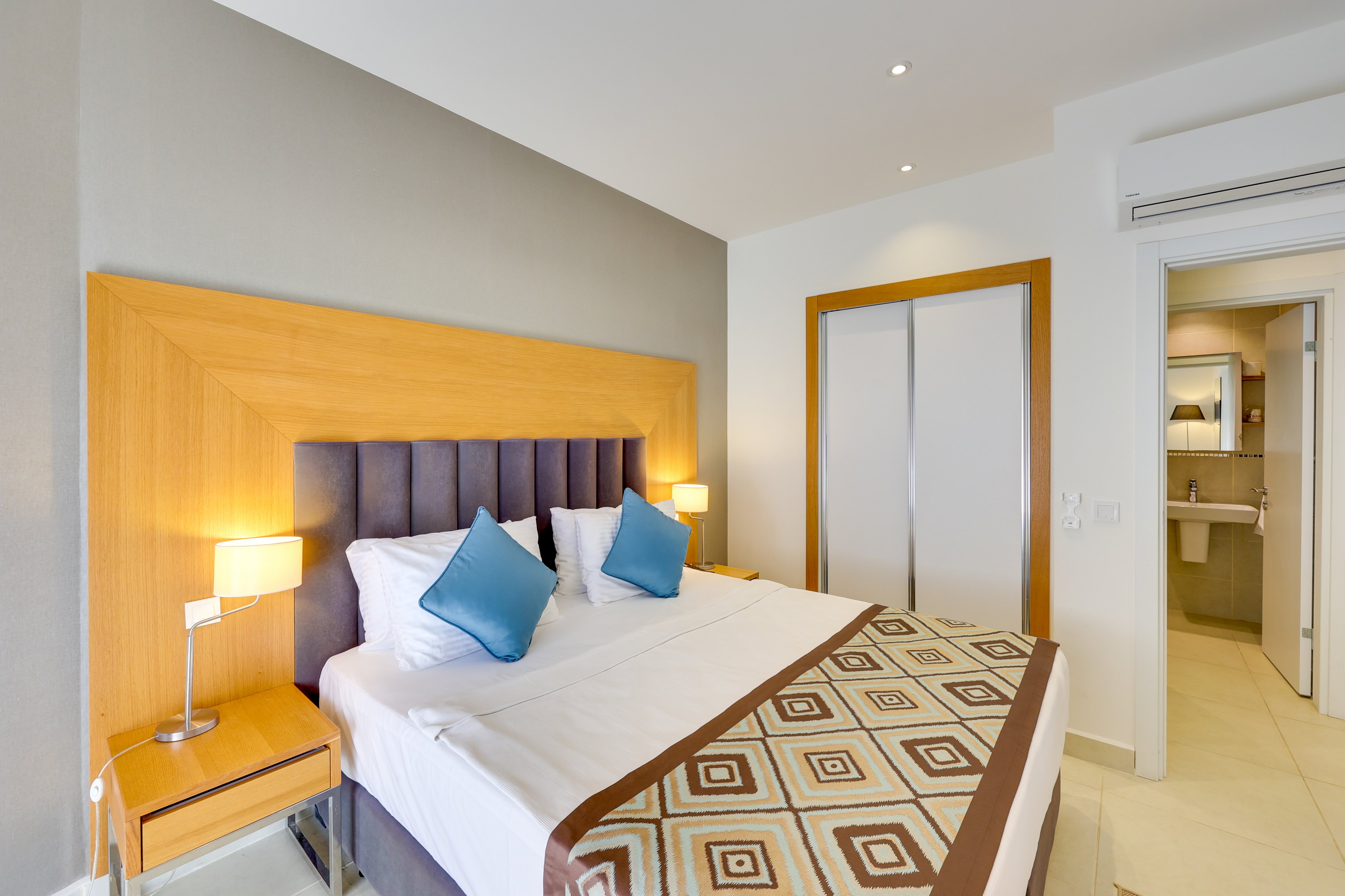Ramada Hotel & Suites Kusadasi