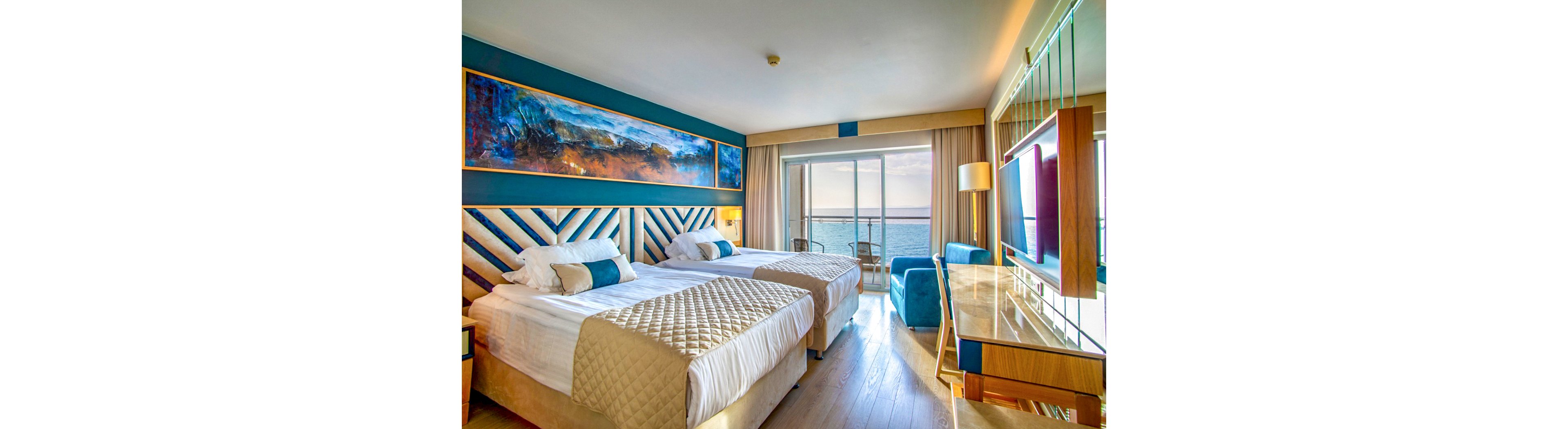 Charisma Deluxe Hotel