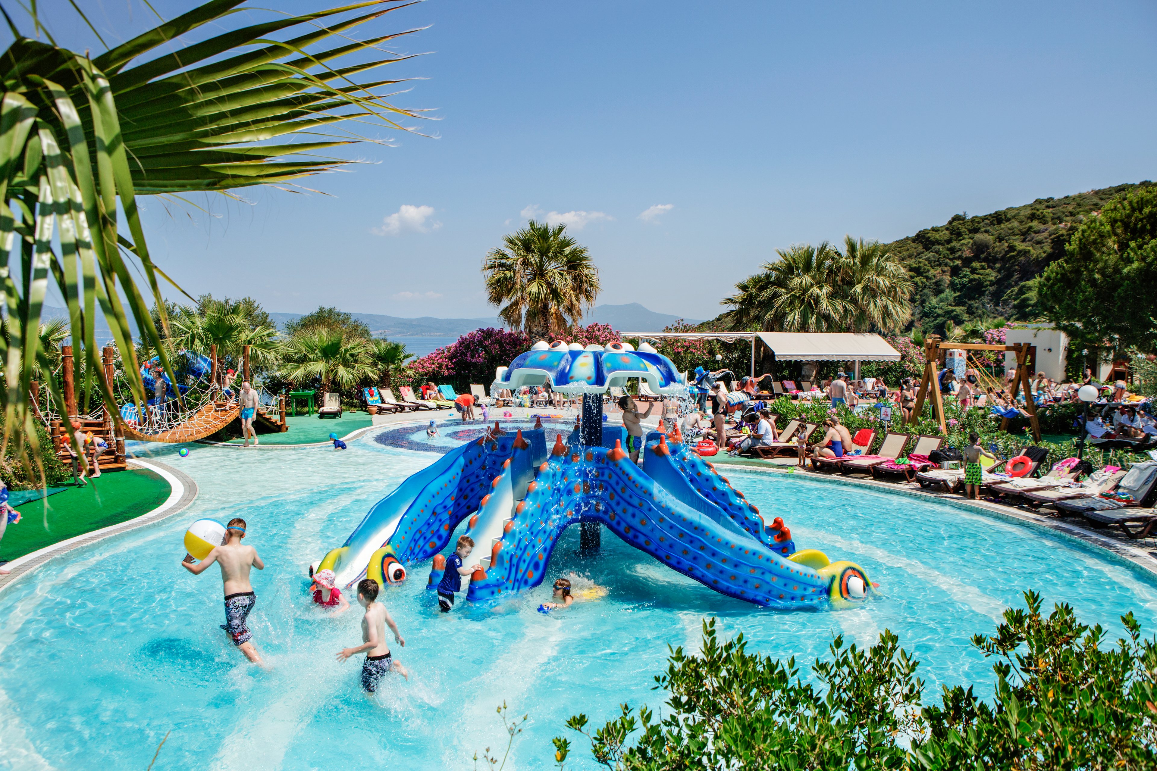 Pine Bay Holiday Resort