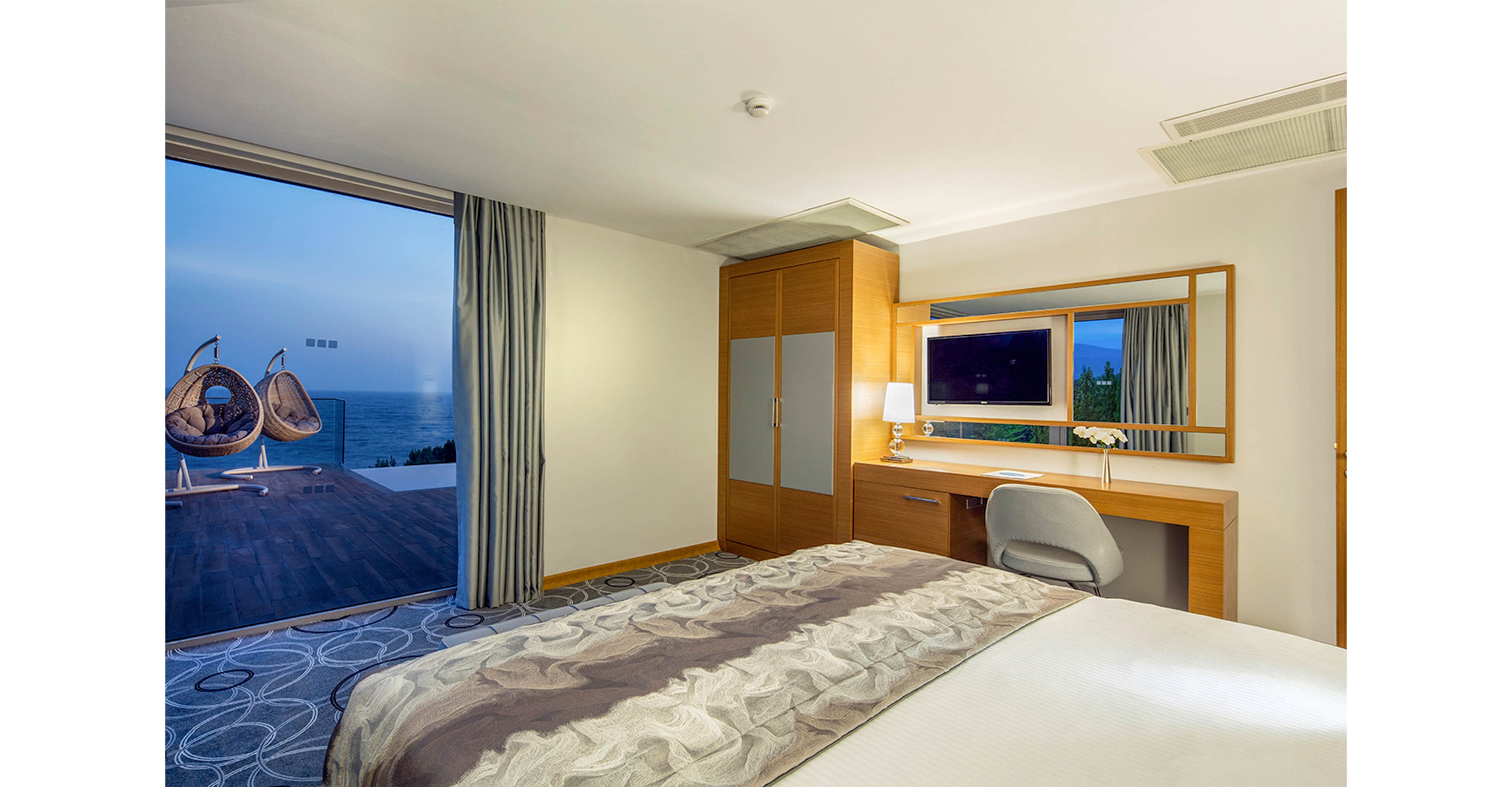 Pine Bay Holiday Resort