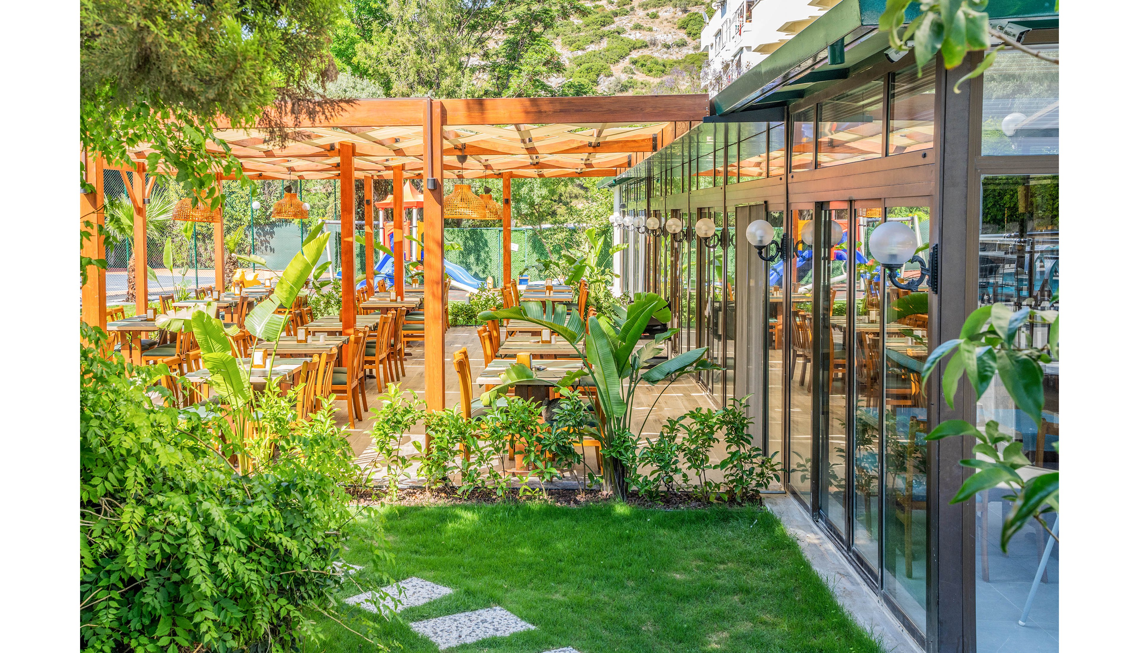 Marbel Hotel by Palm Wings