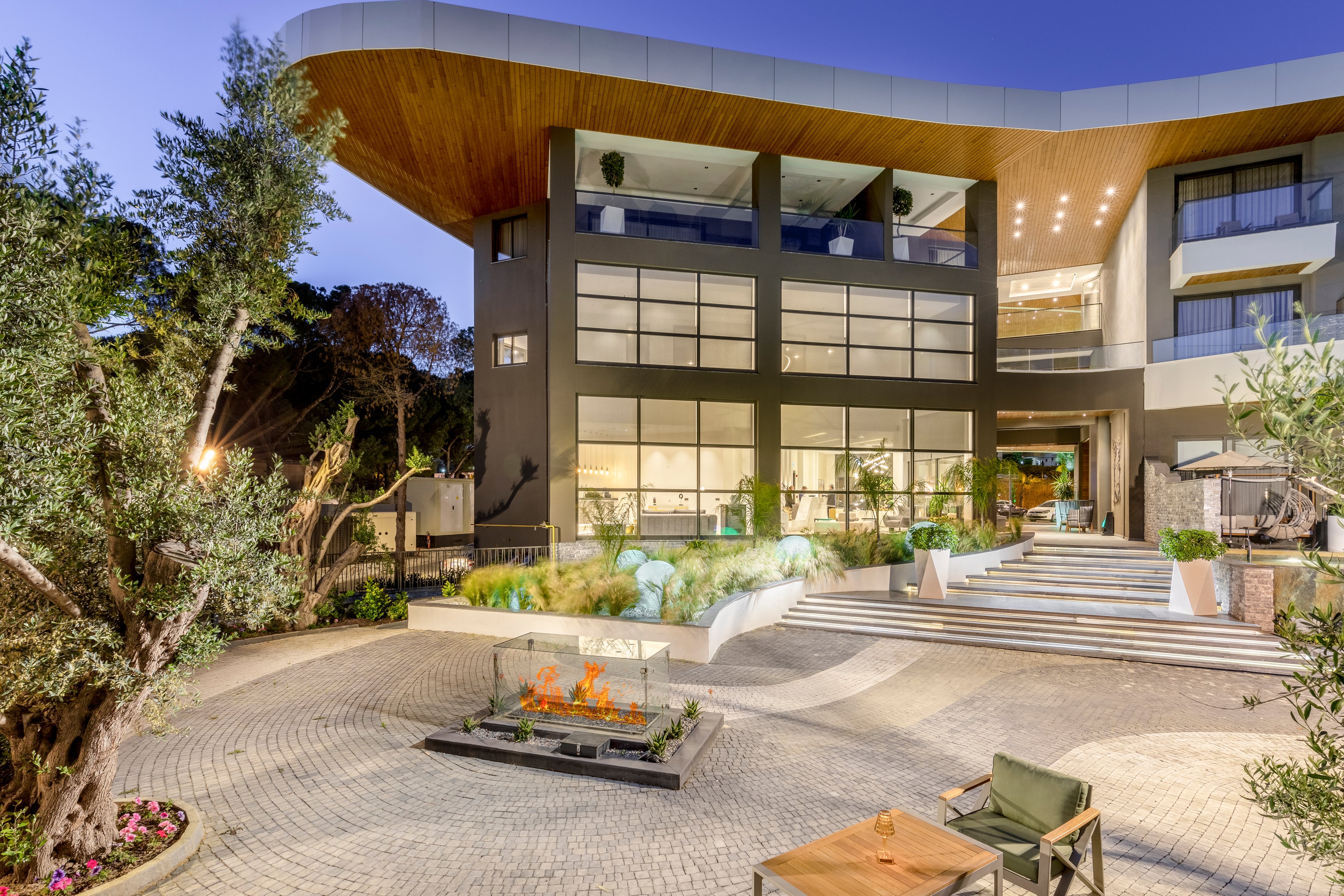 Unique Life Style Hotel