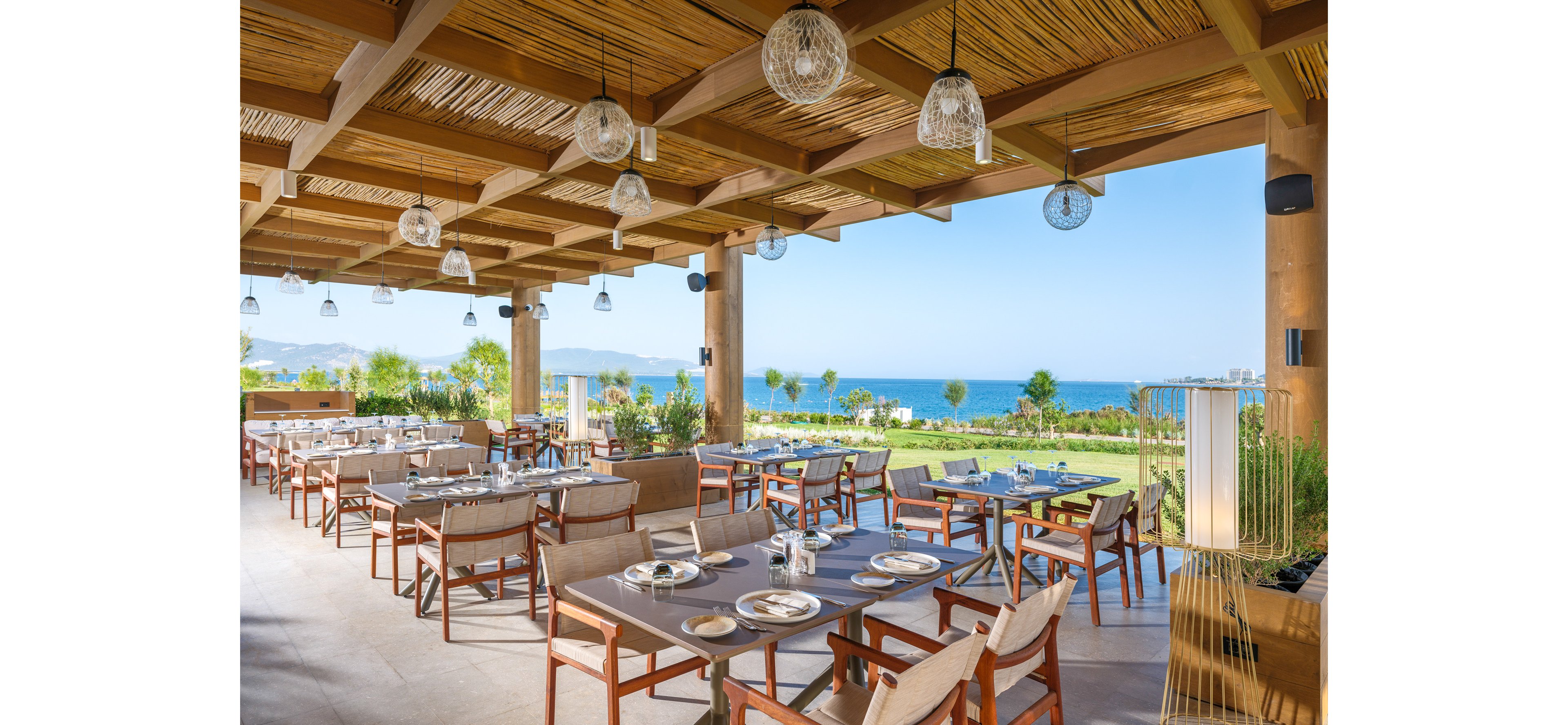 Anda Barut Collection.