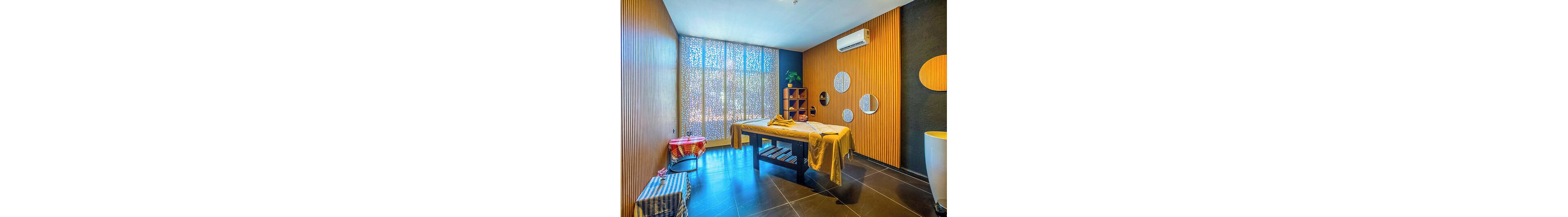 Long Beach Club Nature.