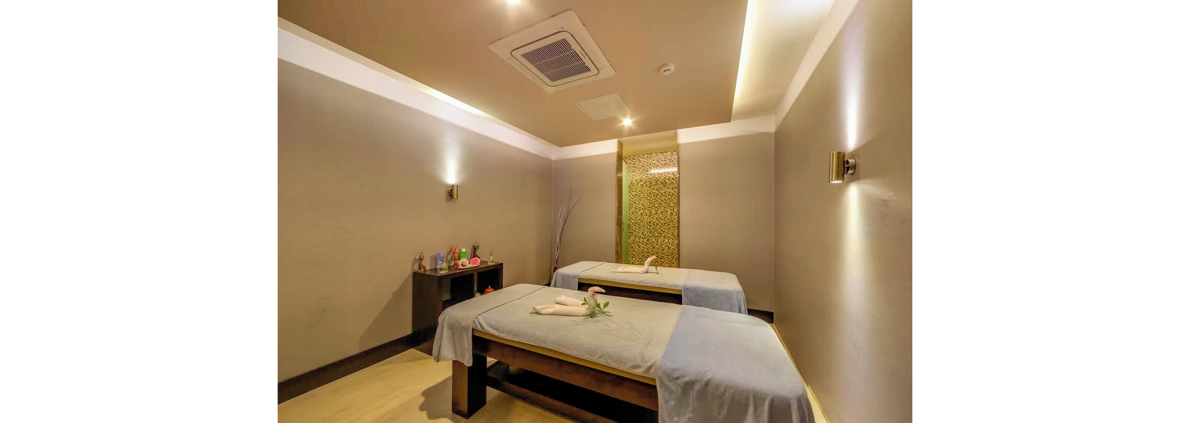 Ramada Resort by Wyndham Akbuk.