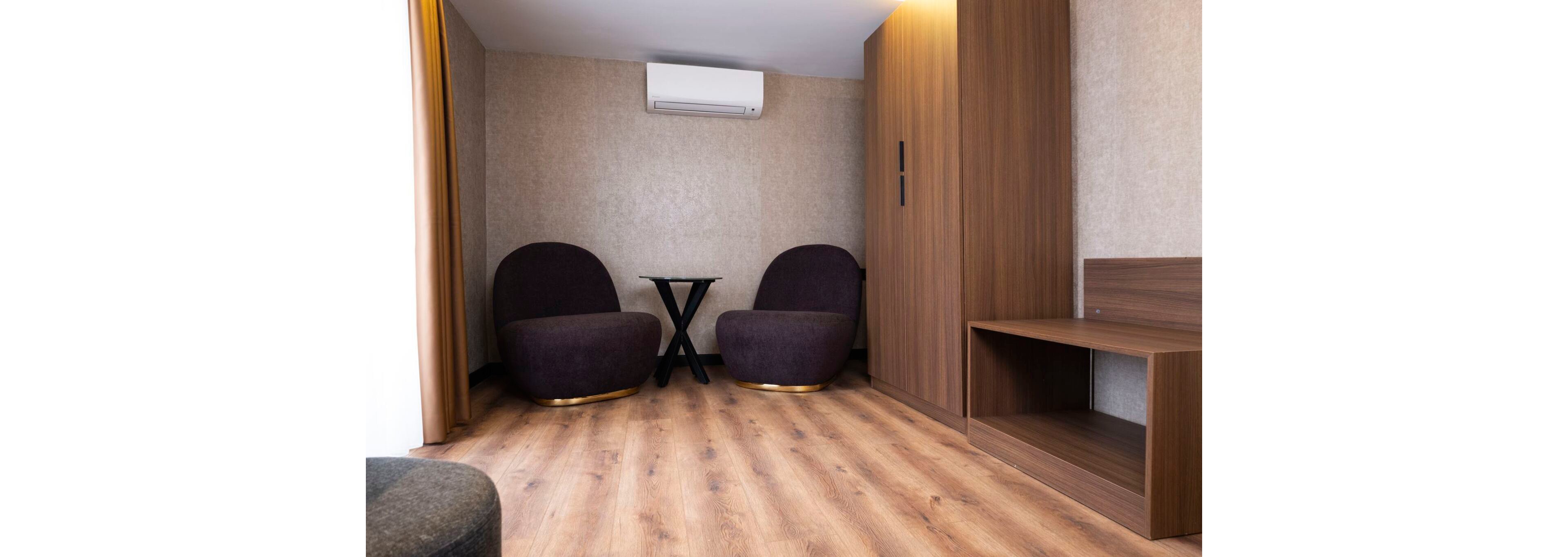 Duqqan Deluxe Hotel