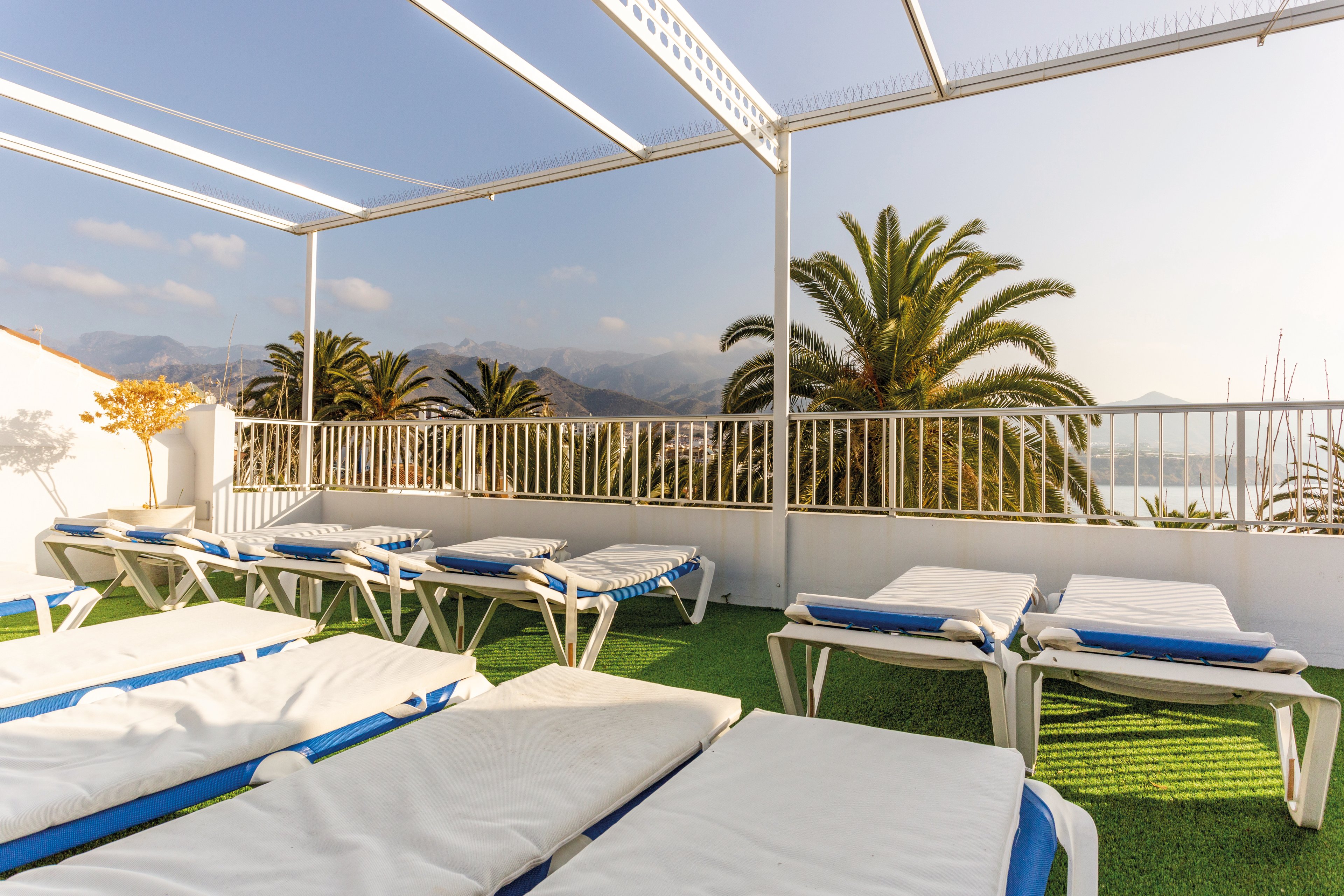 Hotel Balcon De Europa