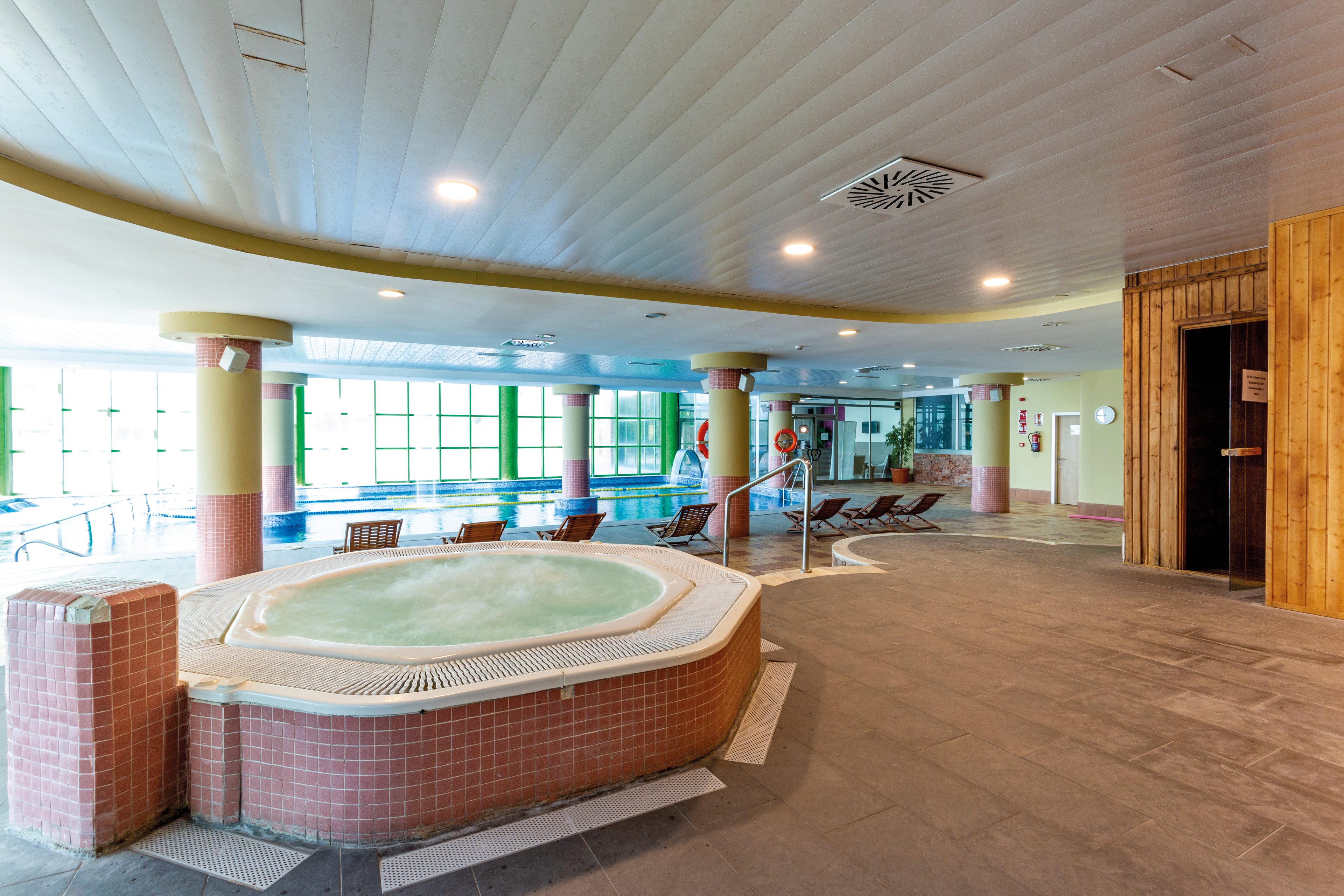 Holiday World RIWO Hotel