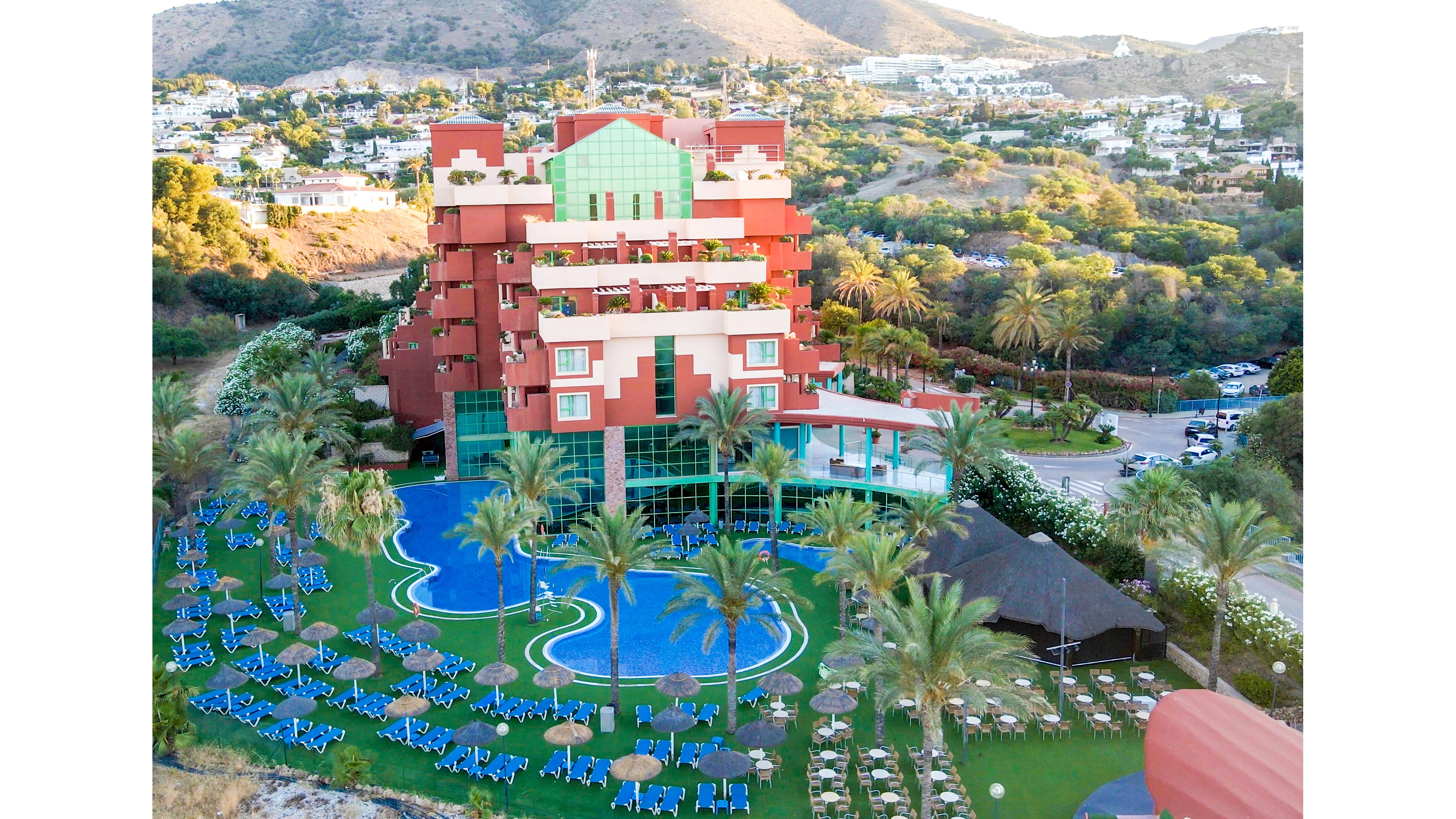 Holiday World RIWO Hotel